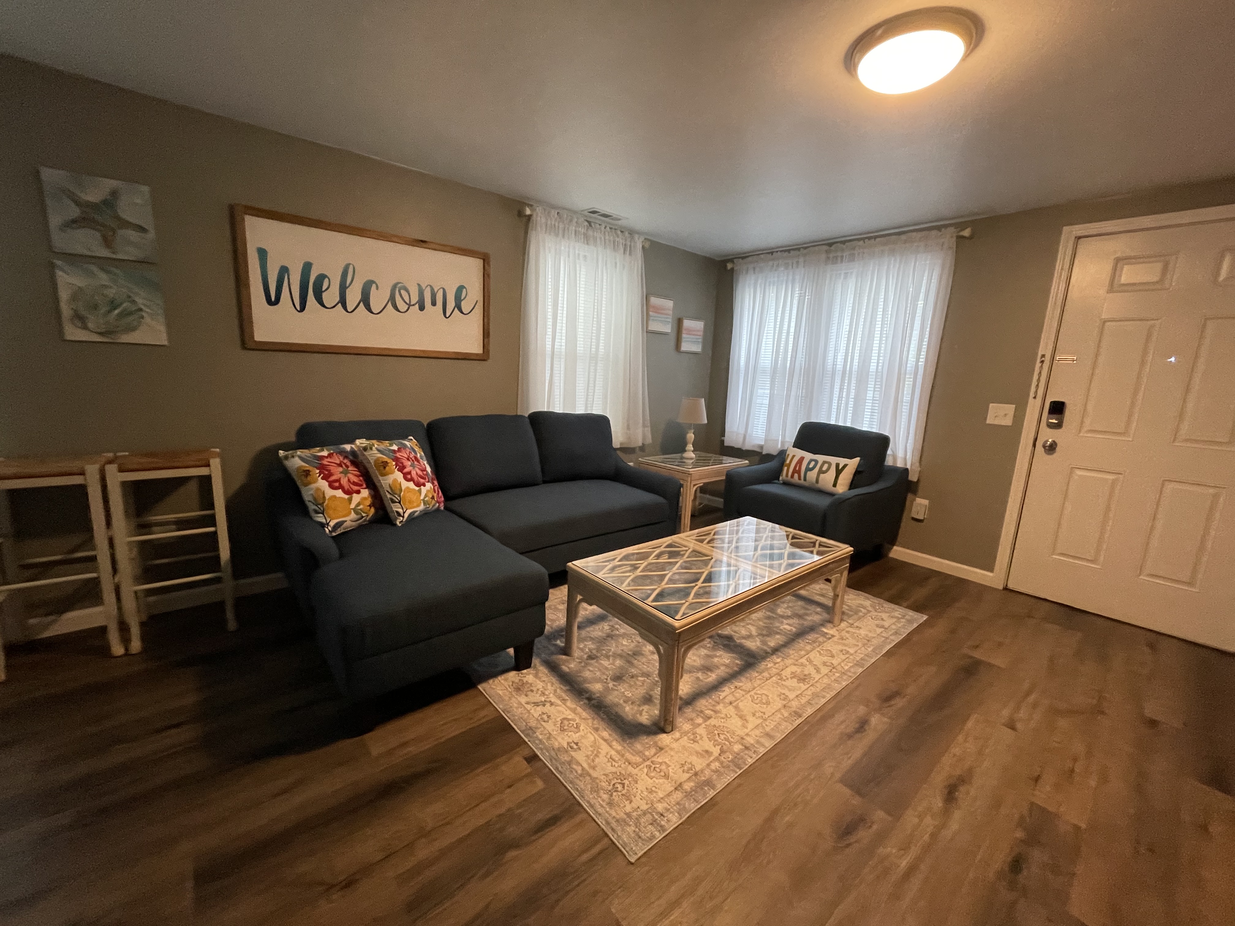 Peaceful 2 bdrm cottage retreat- N0 Cleaning Fee!