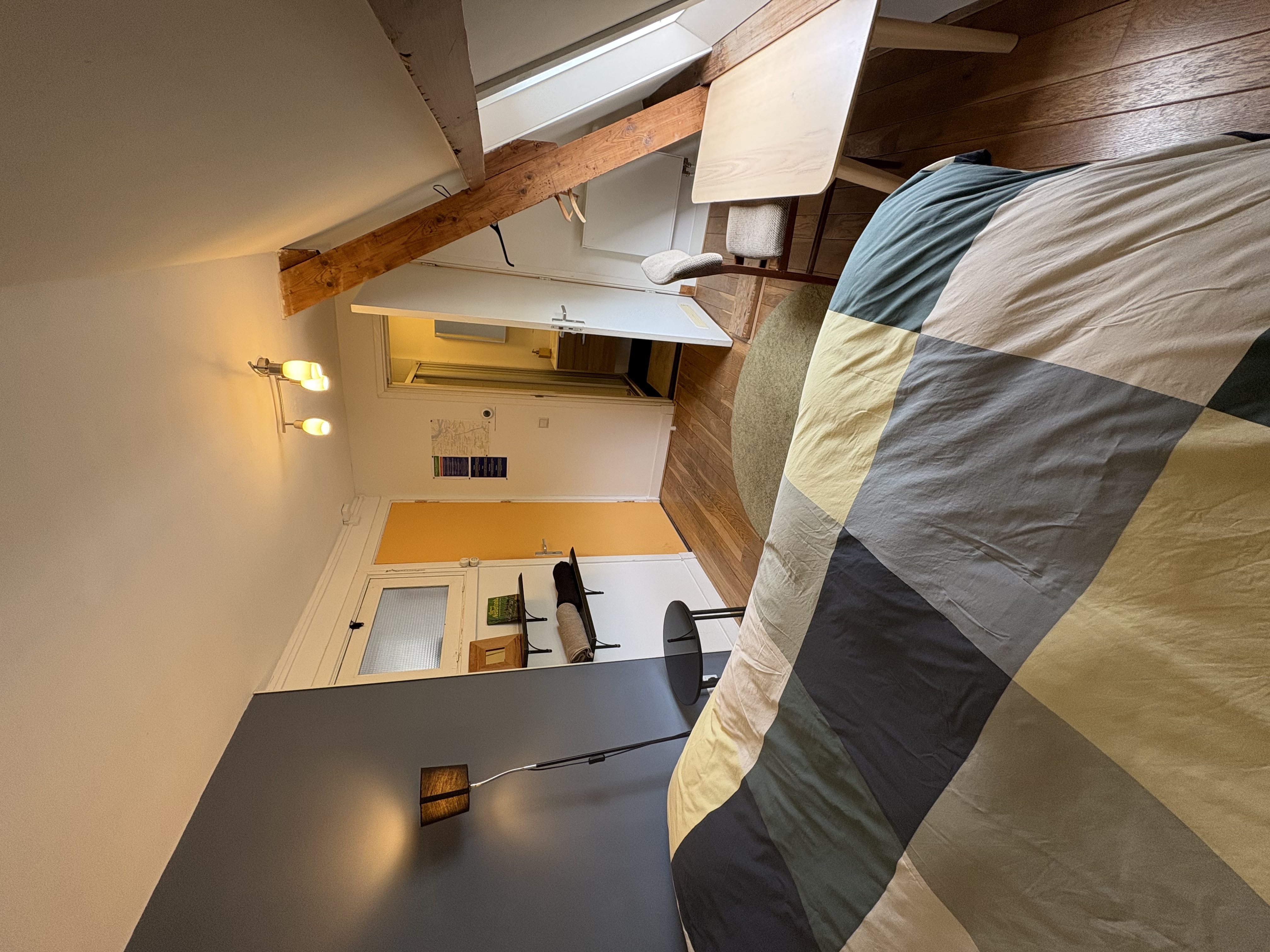 Nice Room near to RAI and downtown