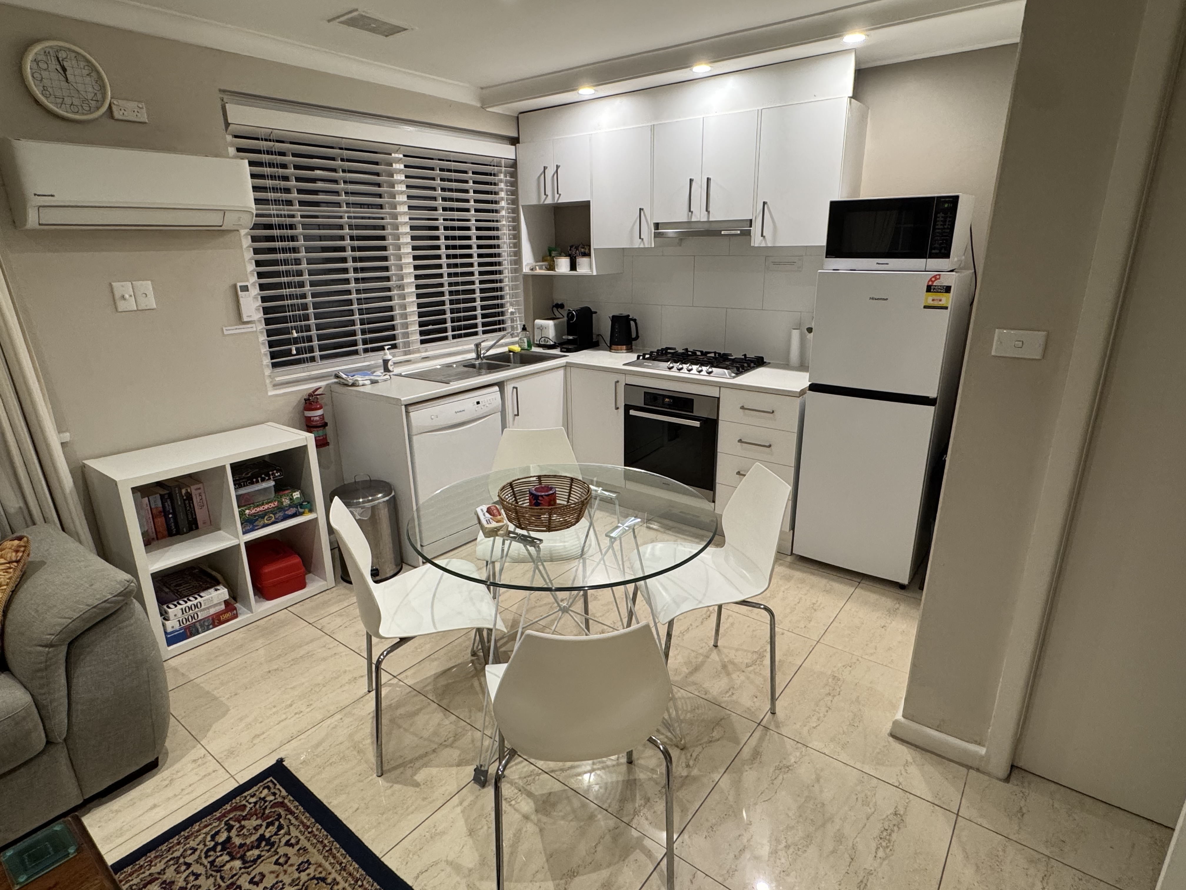 Resort style self-contained unit. Pets welcome.