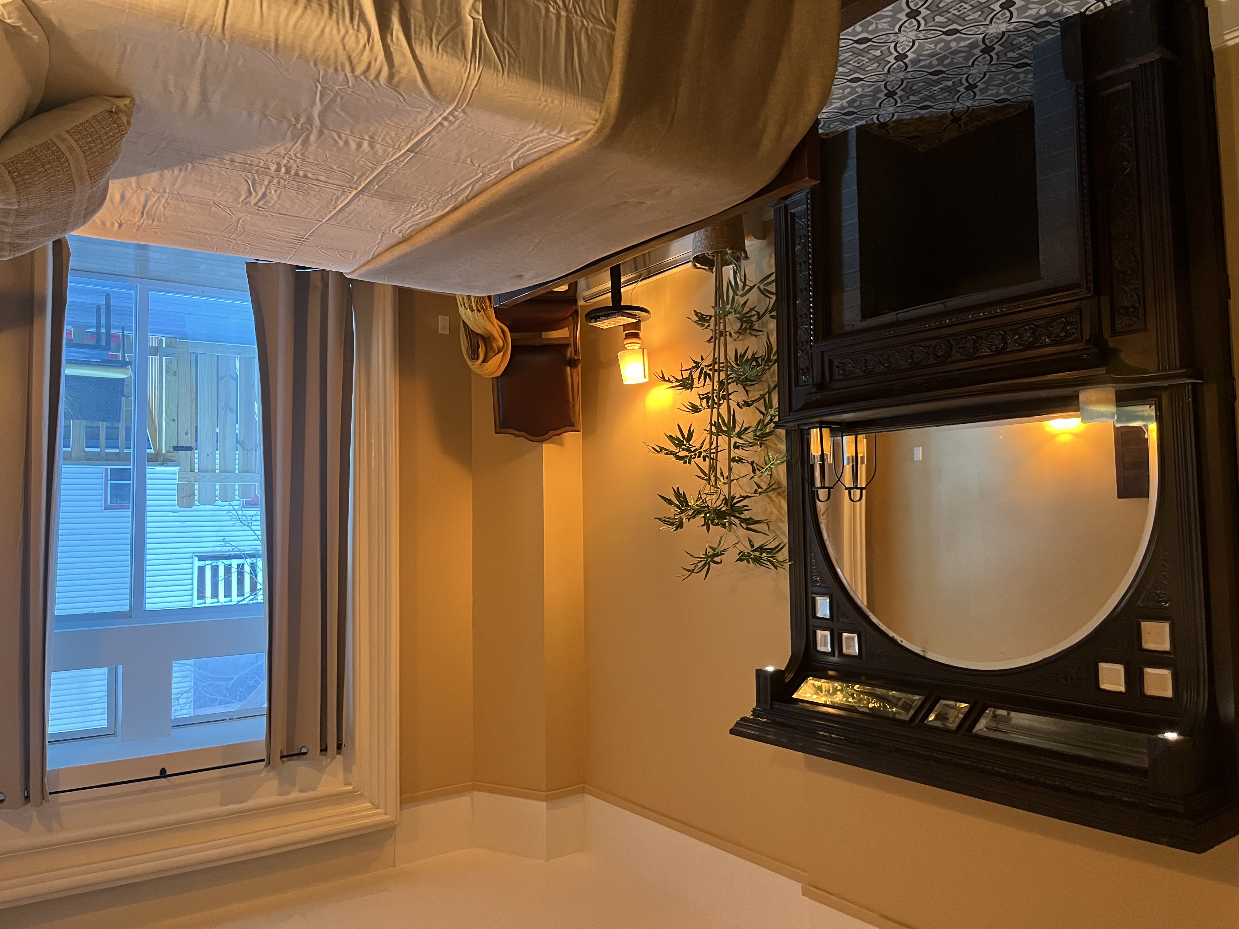 Historic Gem, Fireplace,2BR/2BA,Capitol District in SECOND WARD, Albany
