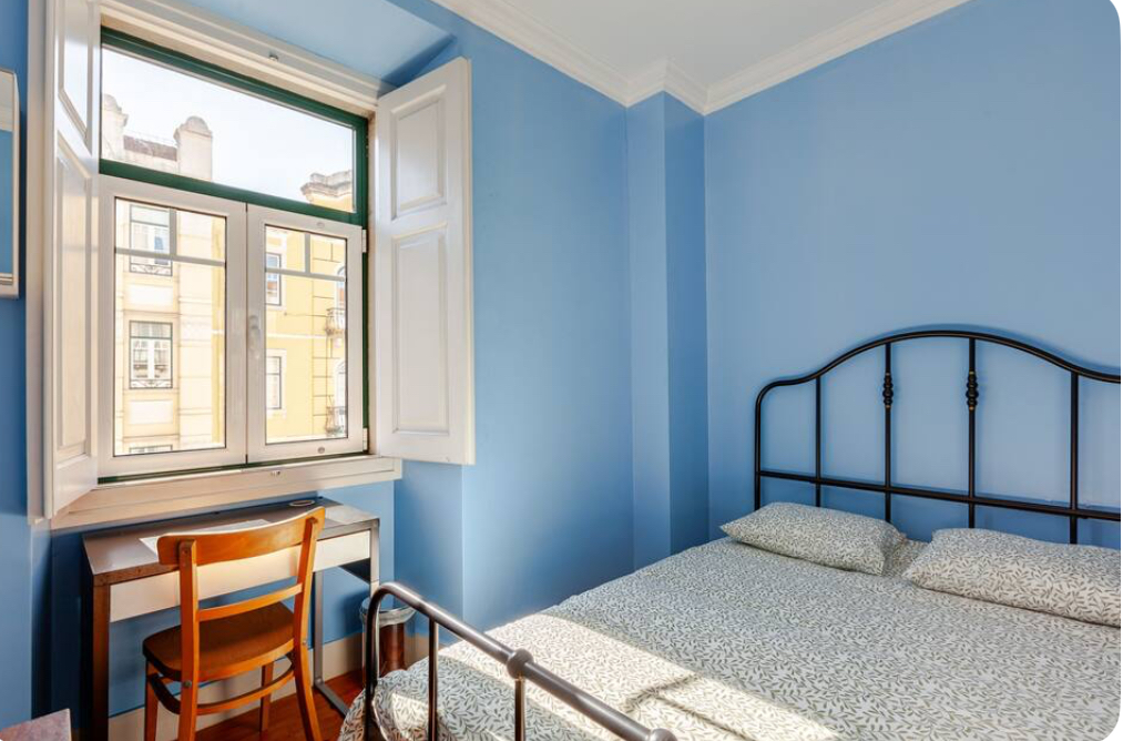 3- Cozy Double Bed - Metro:Arroios & Alameda. in Arroios, Lisbon