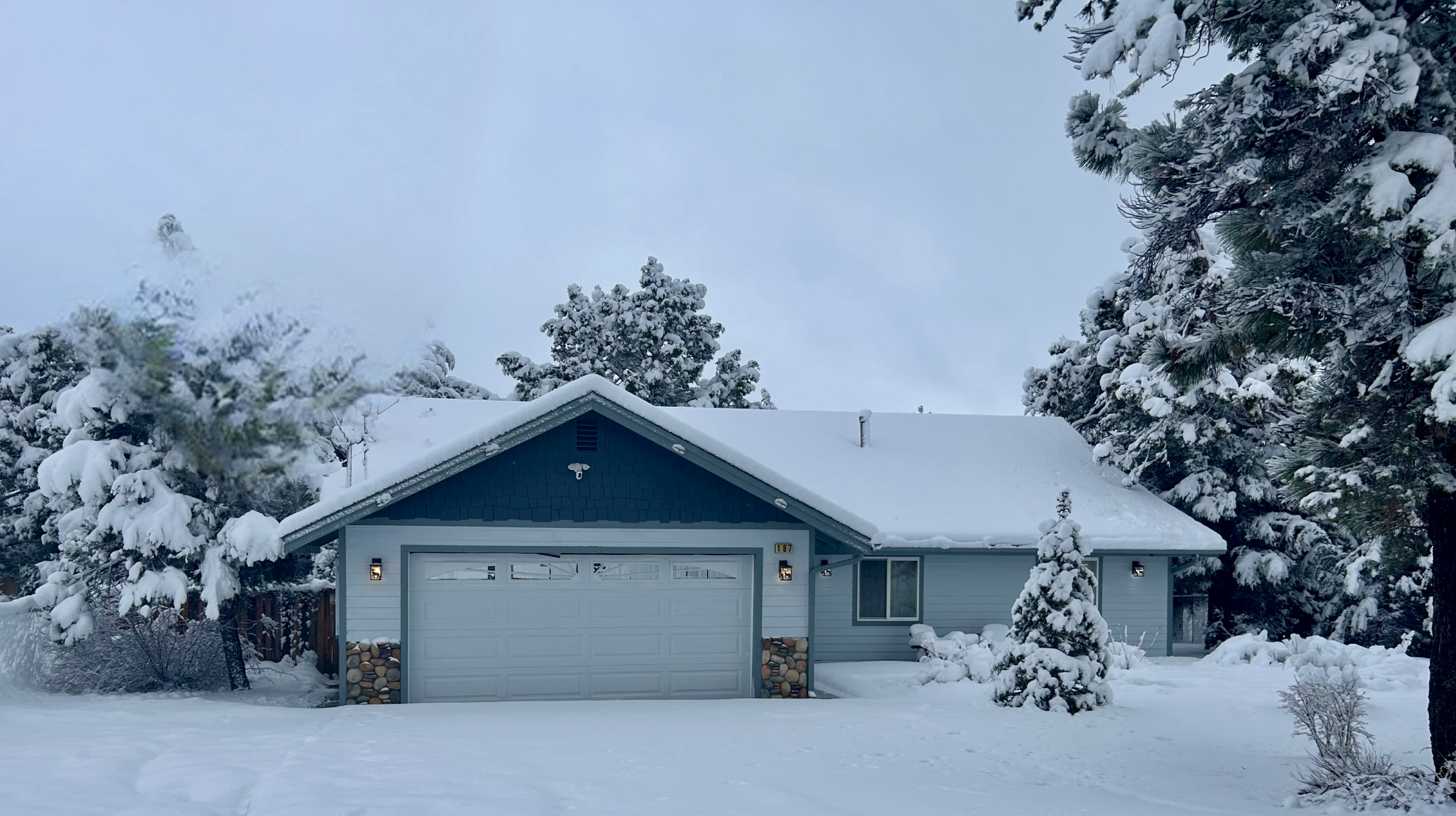*Family friendly, Peaceful & Cozy Cabin*Hot Tub*