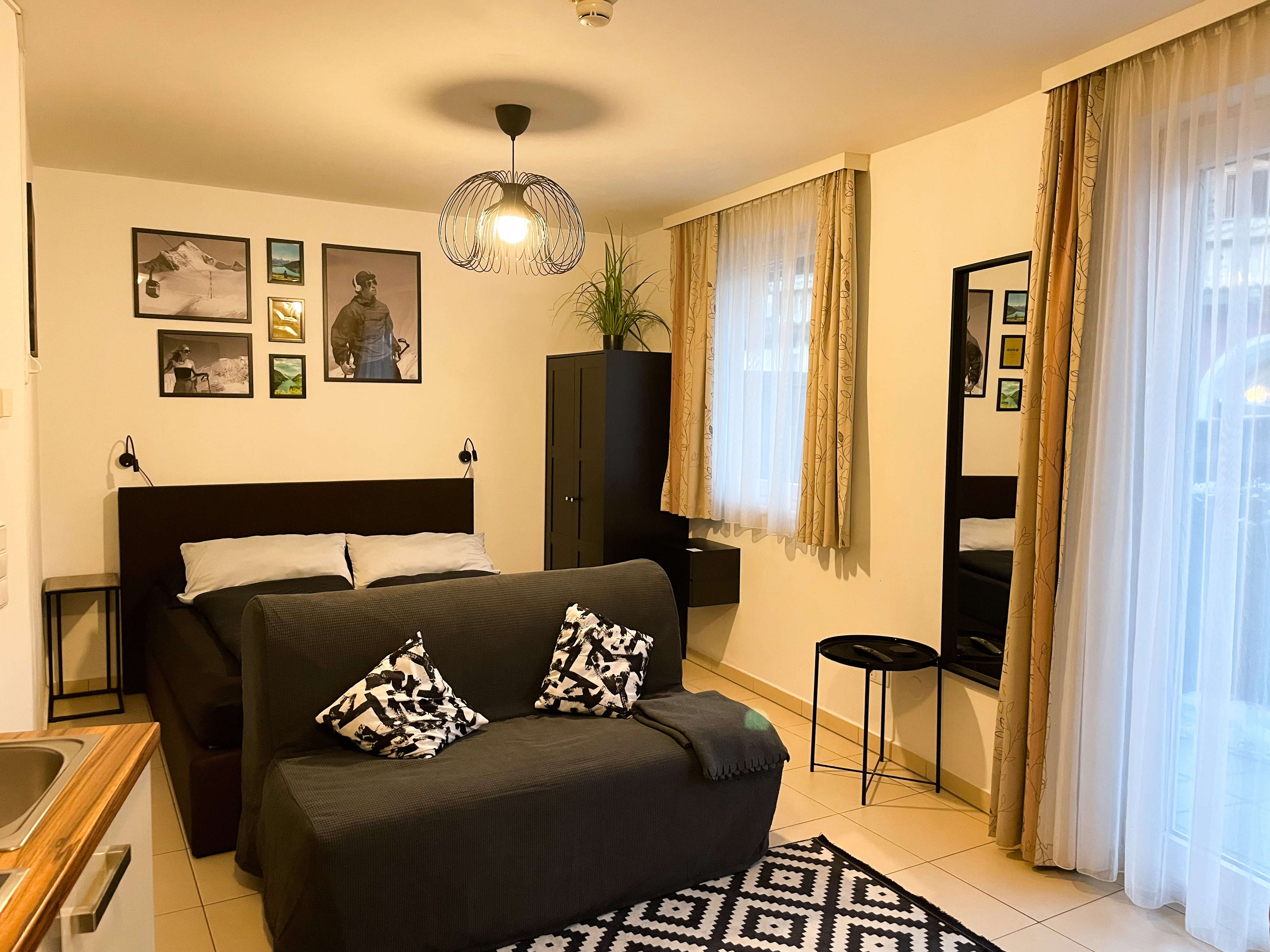 Apartment Alpzbase