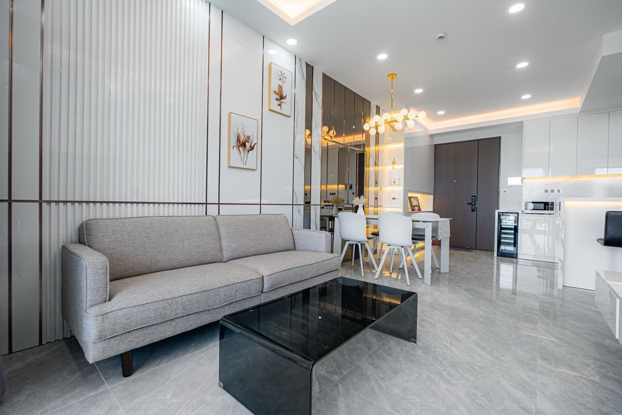 Upscale 2BR Apt in The Peak Midtown