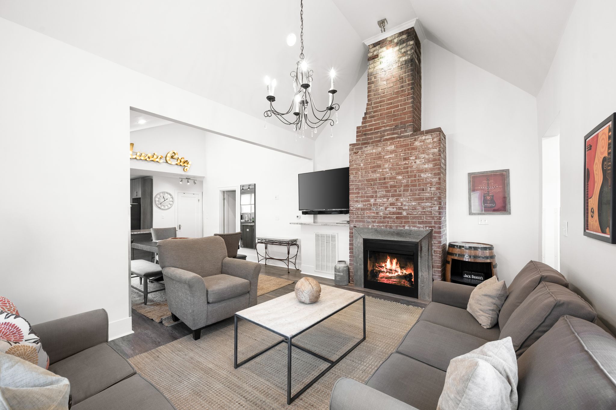 Music Row Cottage | Walk to Vanderbilt & Midtown in District 17, Nashville