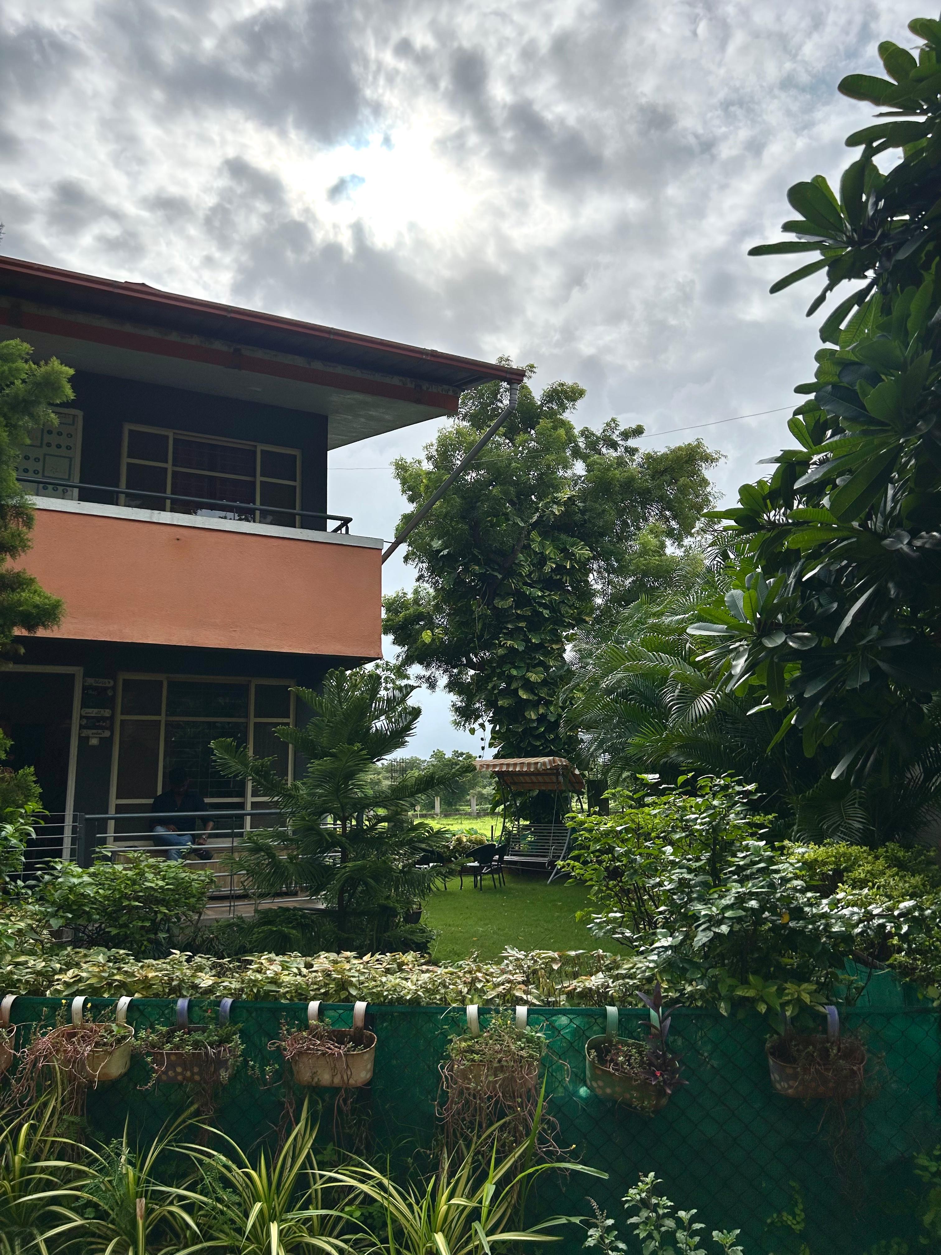 Amanzi Villa - Peaceful getaway in Alibag