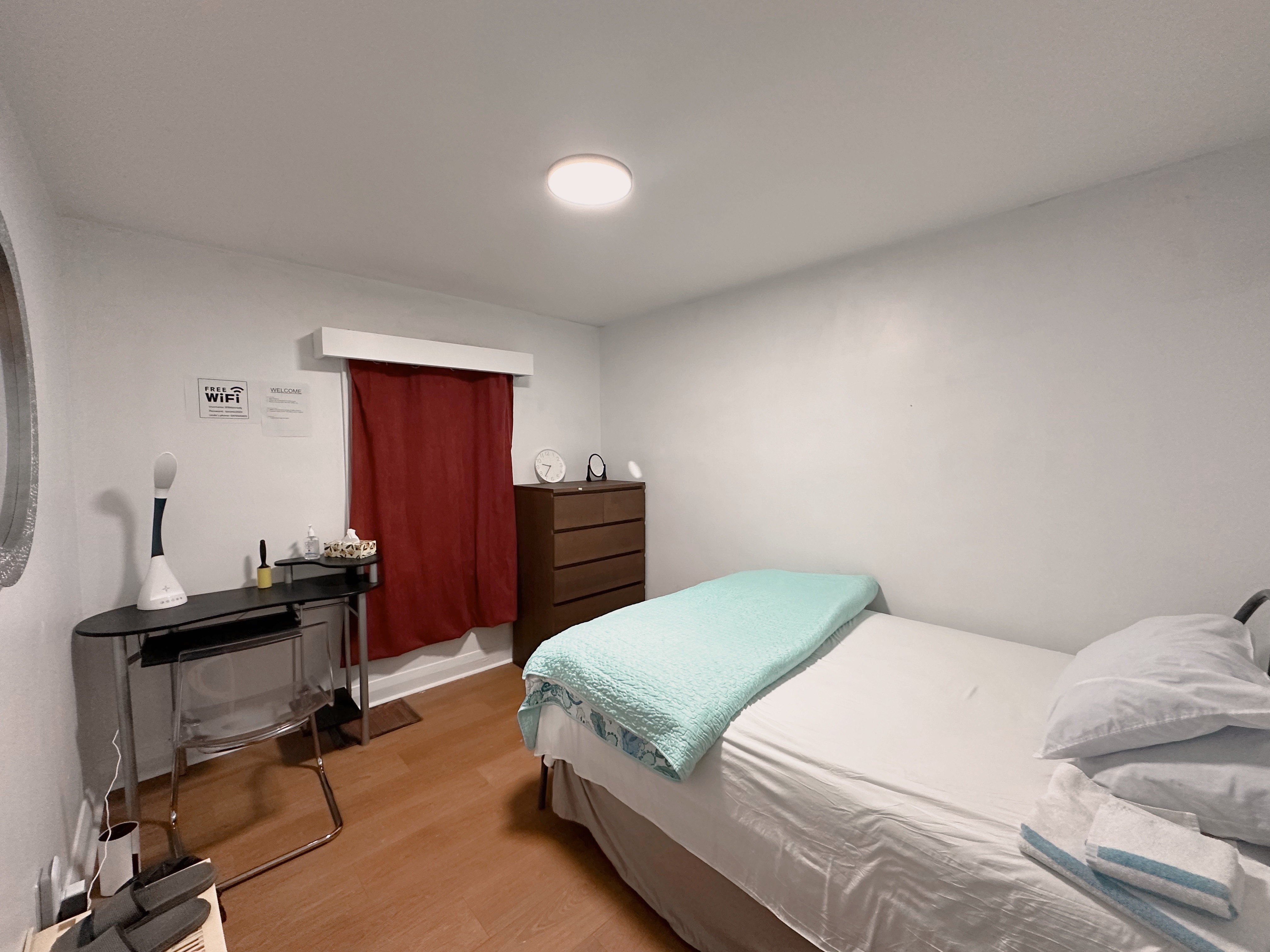 Room near Eglinton and Kennedy