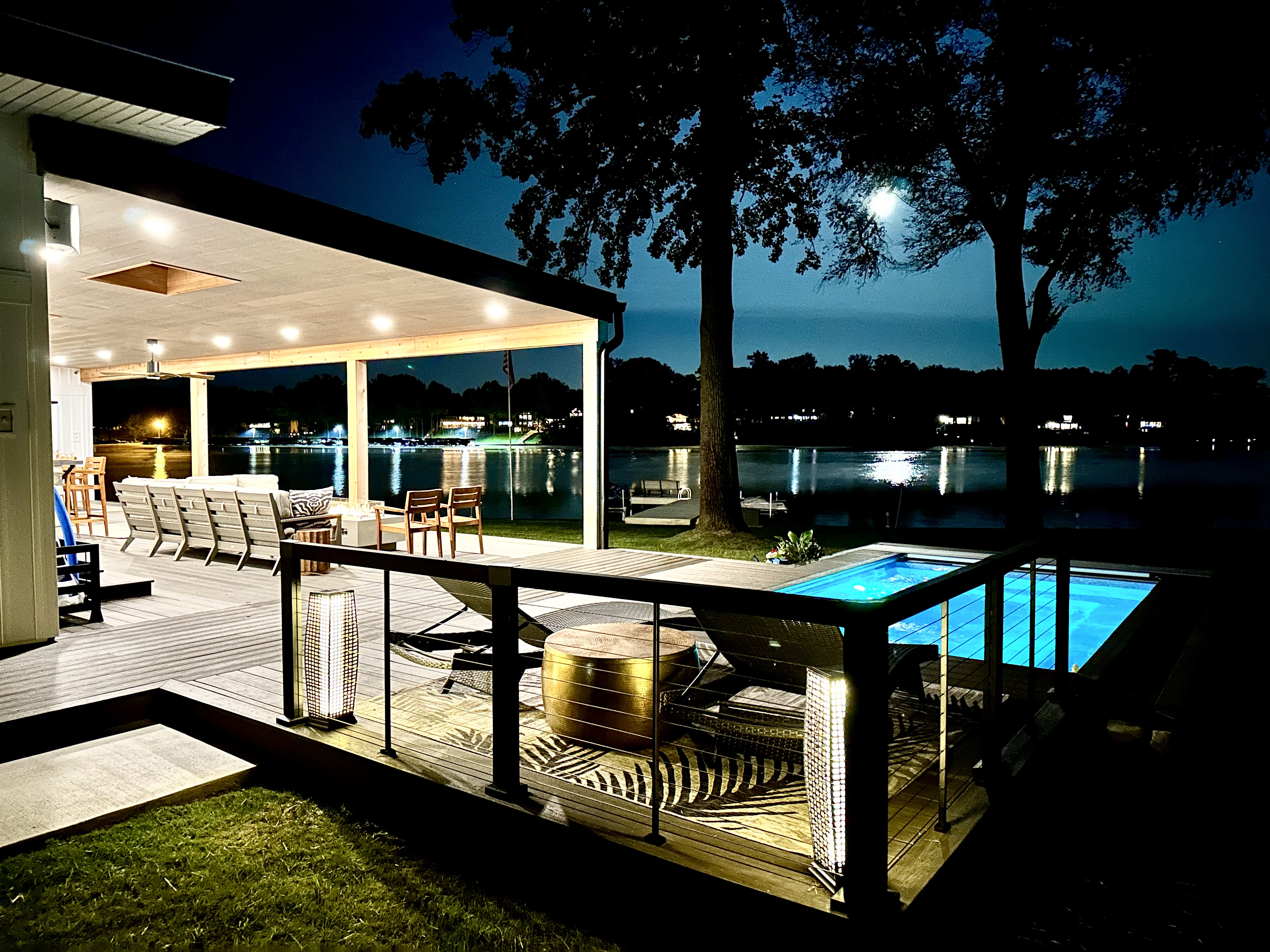 Lake House Estate on Paw Paw Lake, Watervliet, MI
