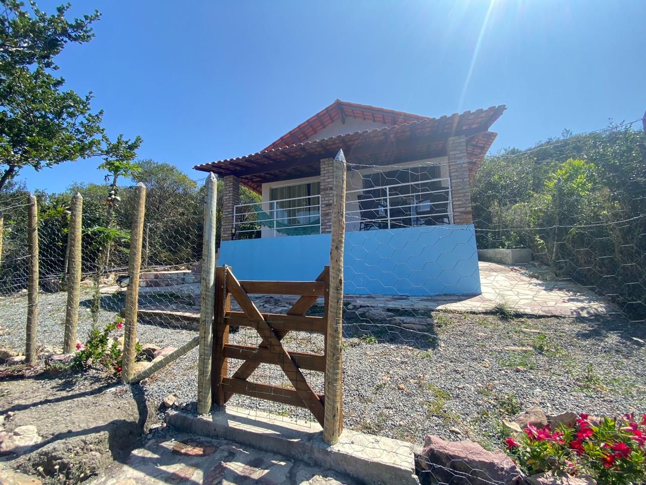 cozy chalet (clear water)