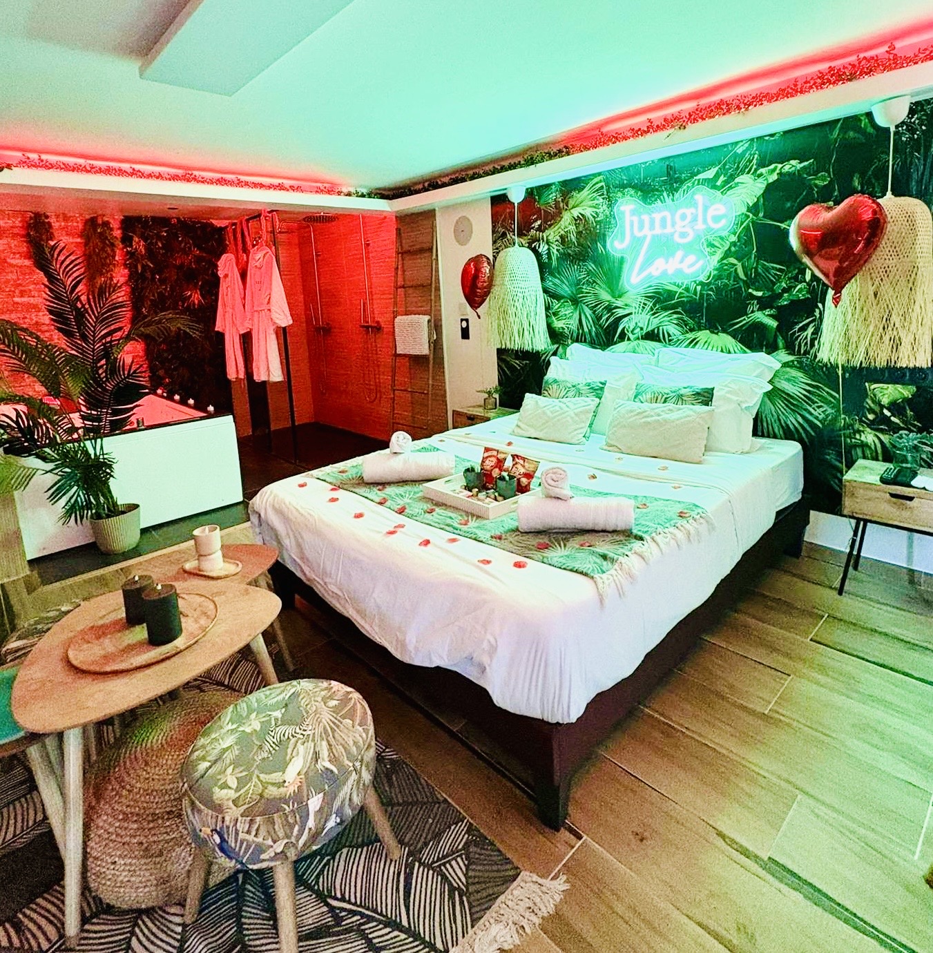 Jungle Love with Balneo near Disneyland - Apartments for Rent in