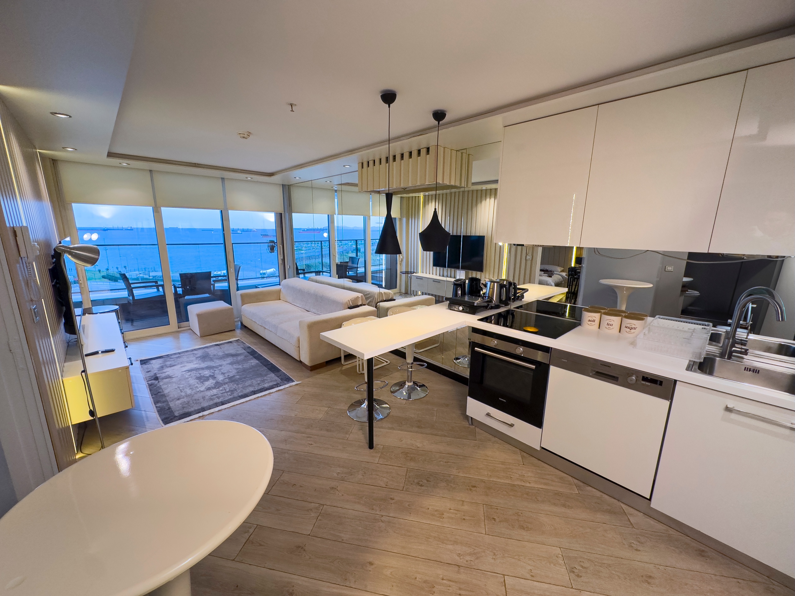 Muhteşem deniz manzaralı/Ottomare Luxury Residence