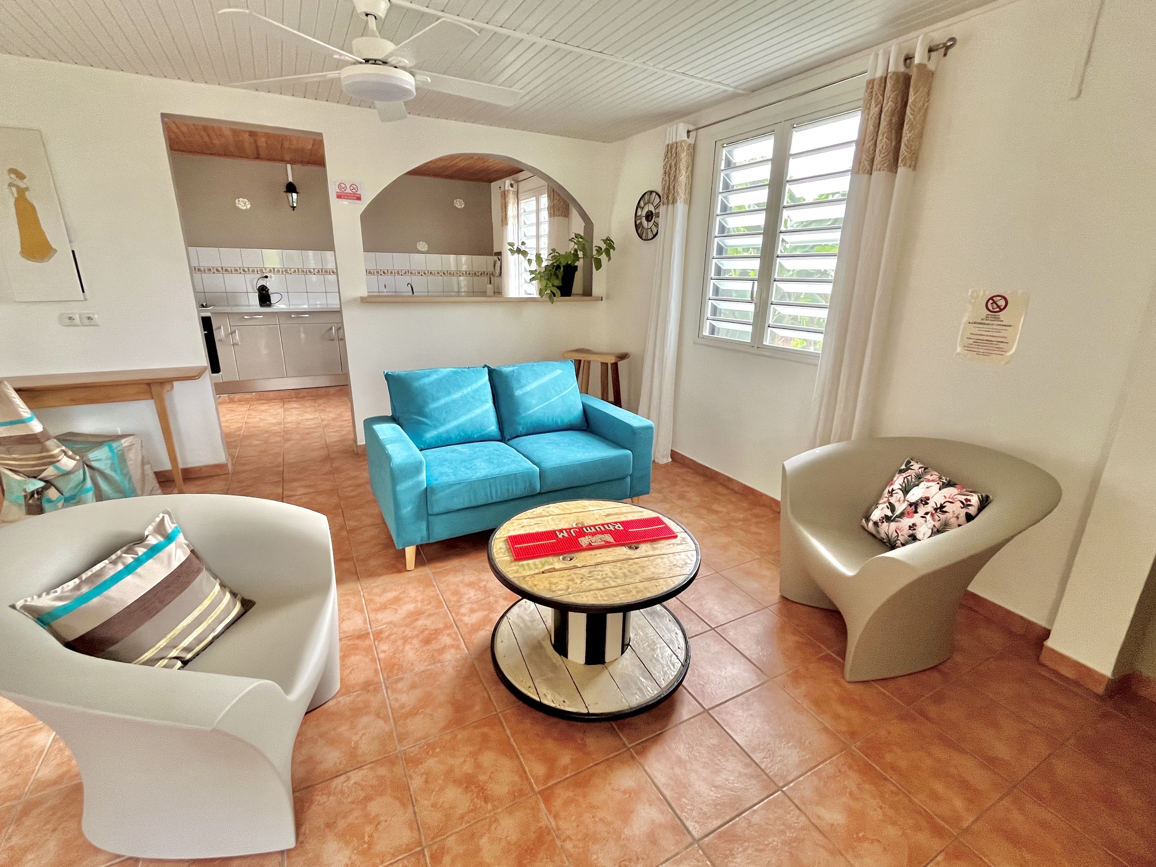 Vacation in 1 apartment at the bottom of the villa