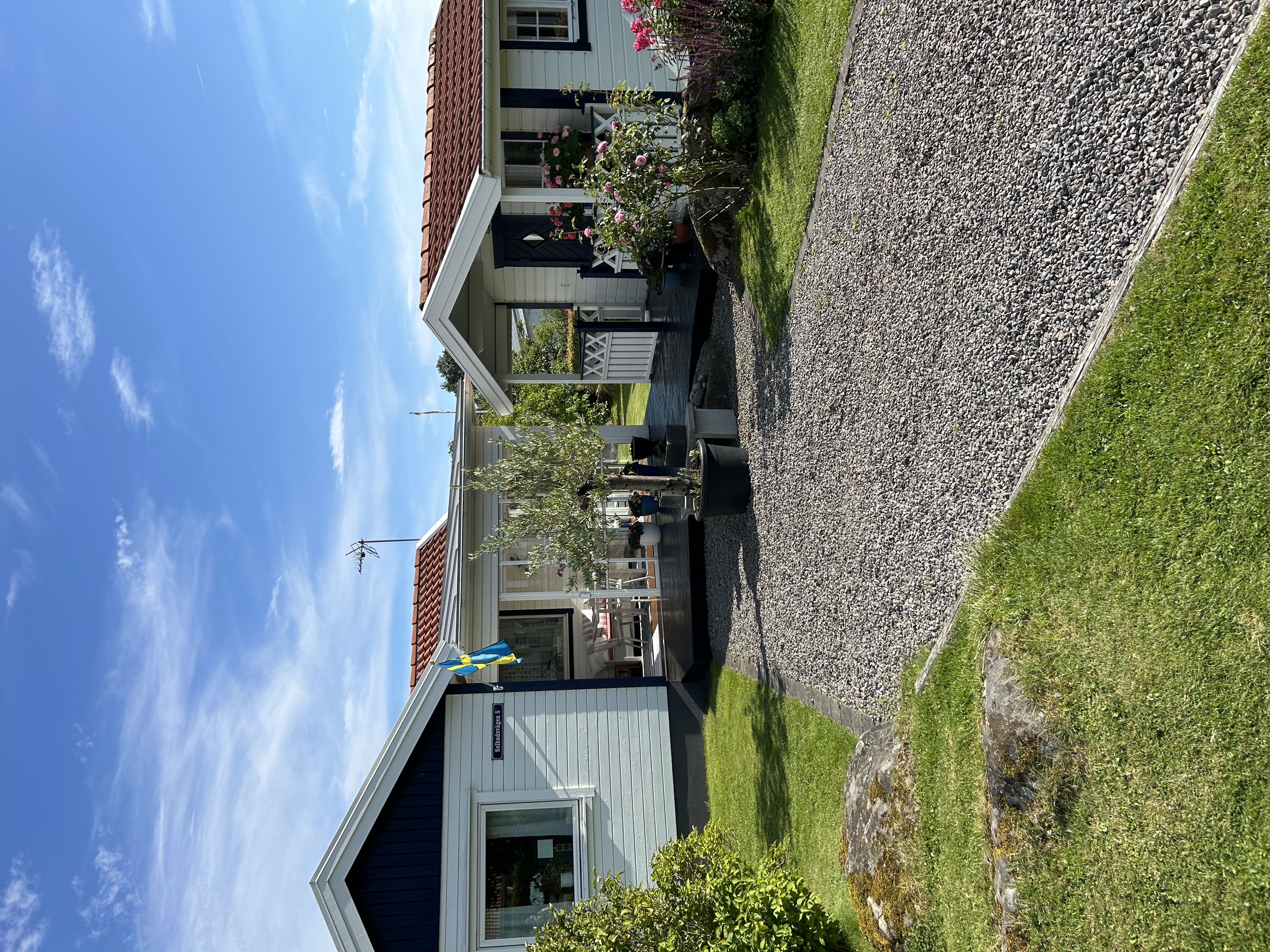 Quiet location in Apelviken near the sea