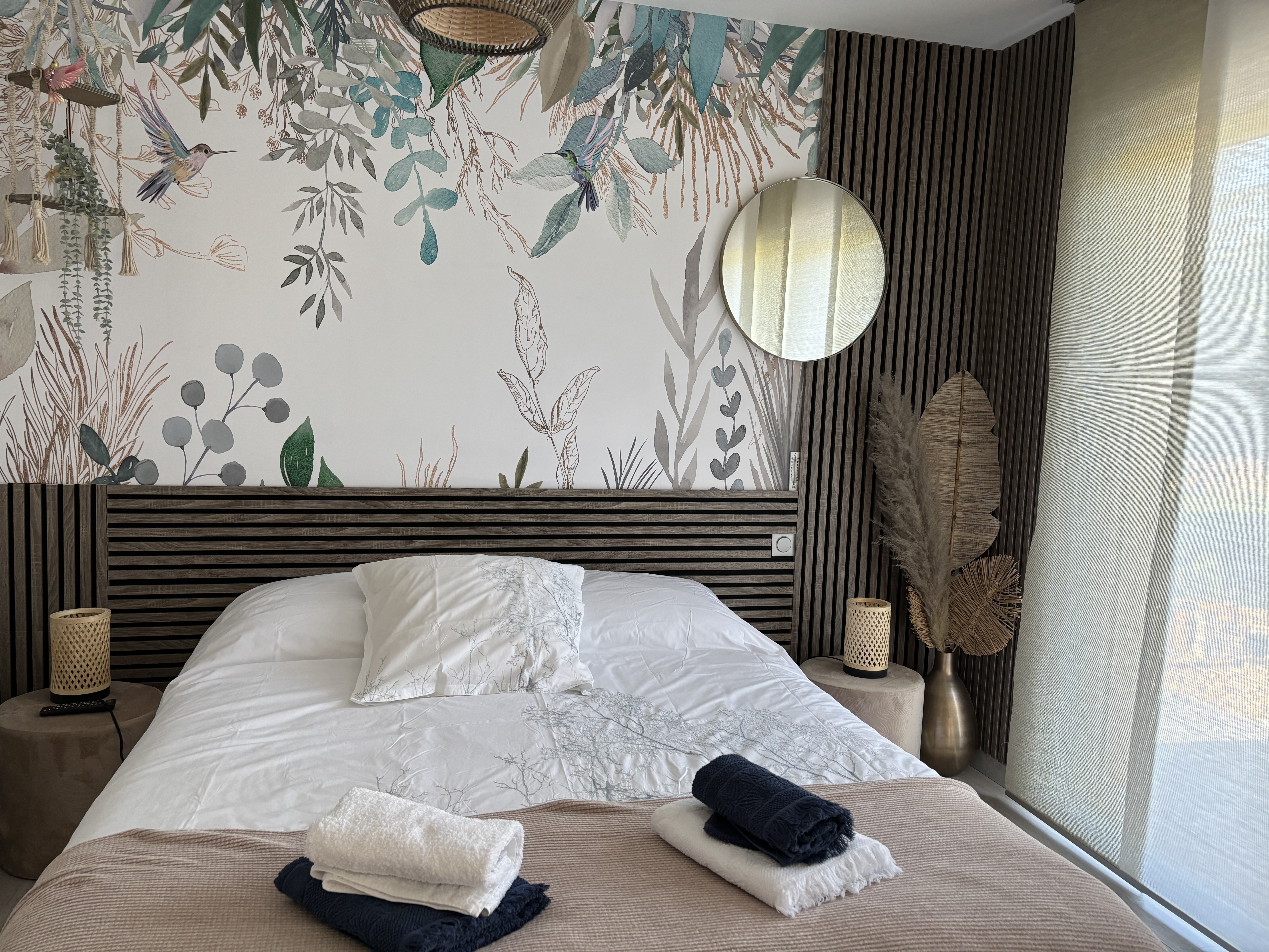 Bed and breakfast with breakfast nearby circuit