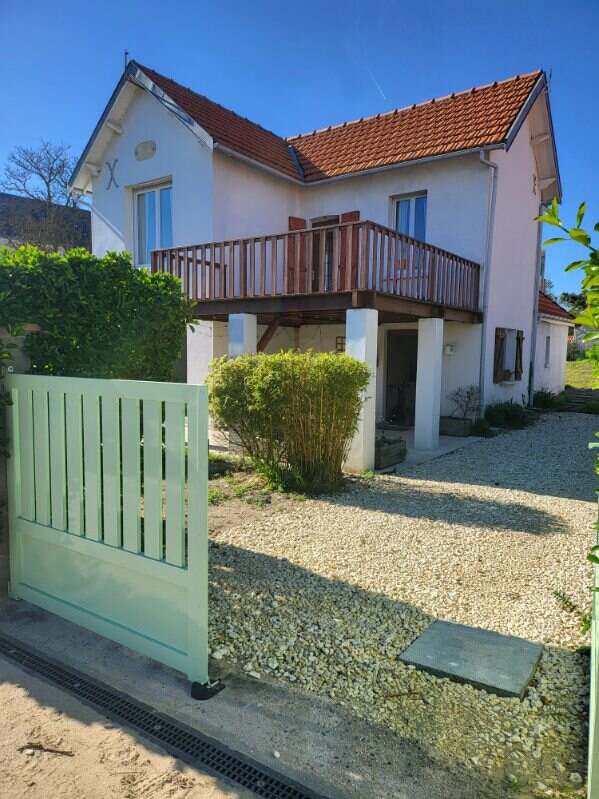 Villa La Famille Plage on foot
