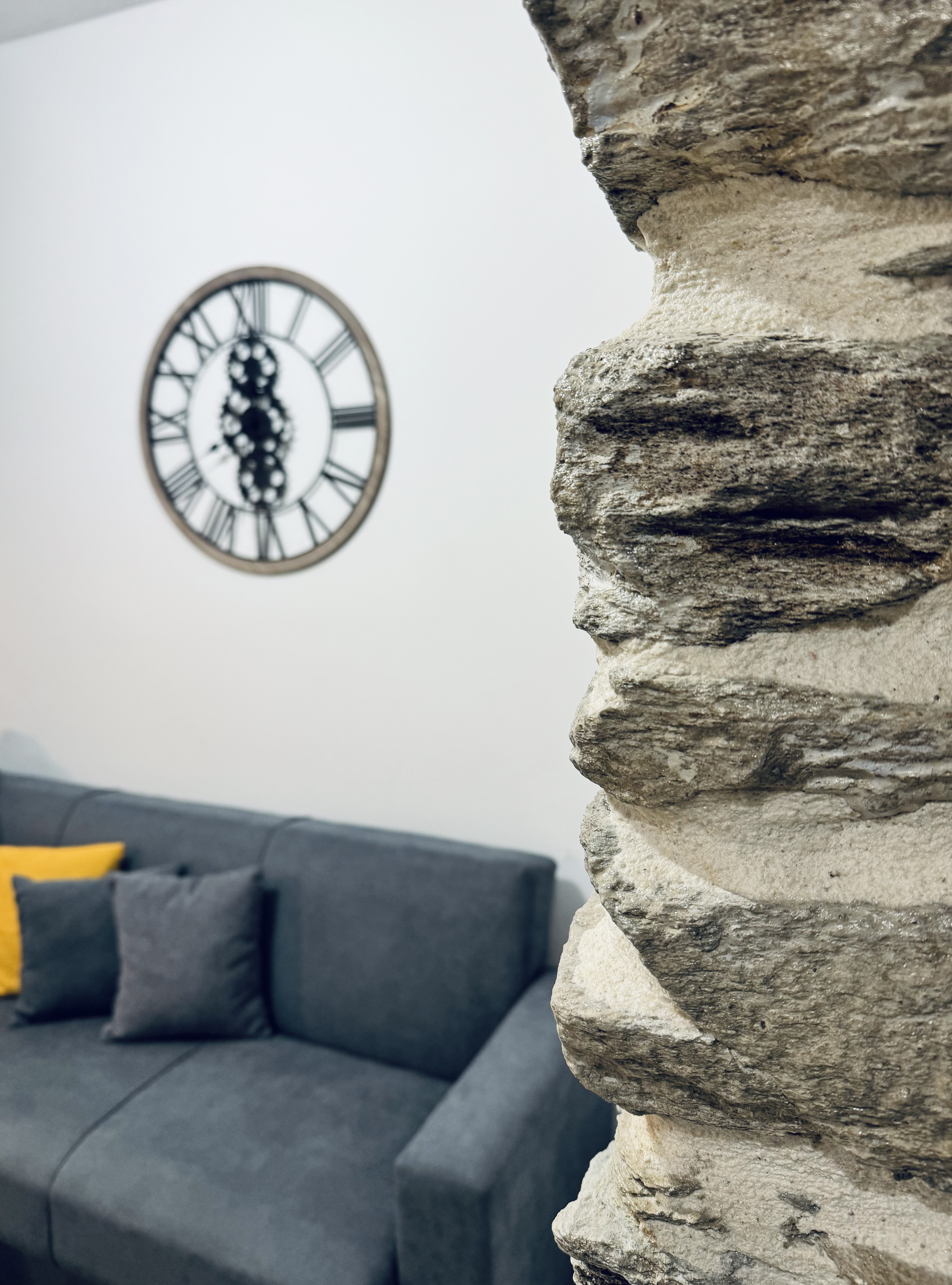 Giannis stone  house