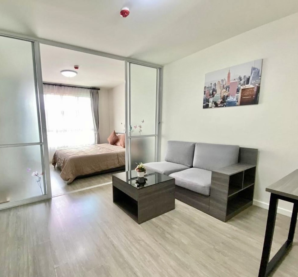 Popular, Clean room and well equipped ,Dcondo Ping