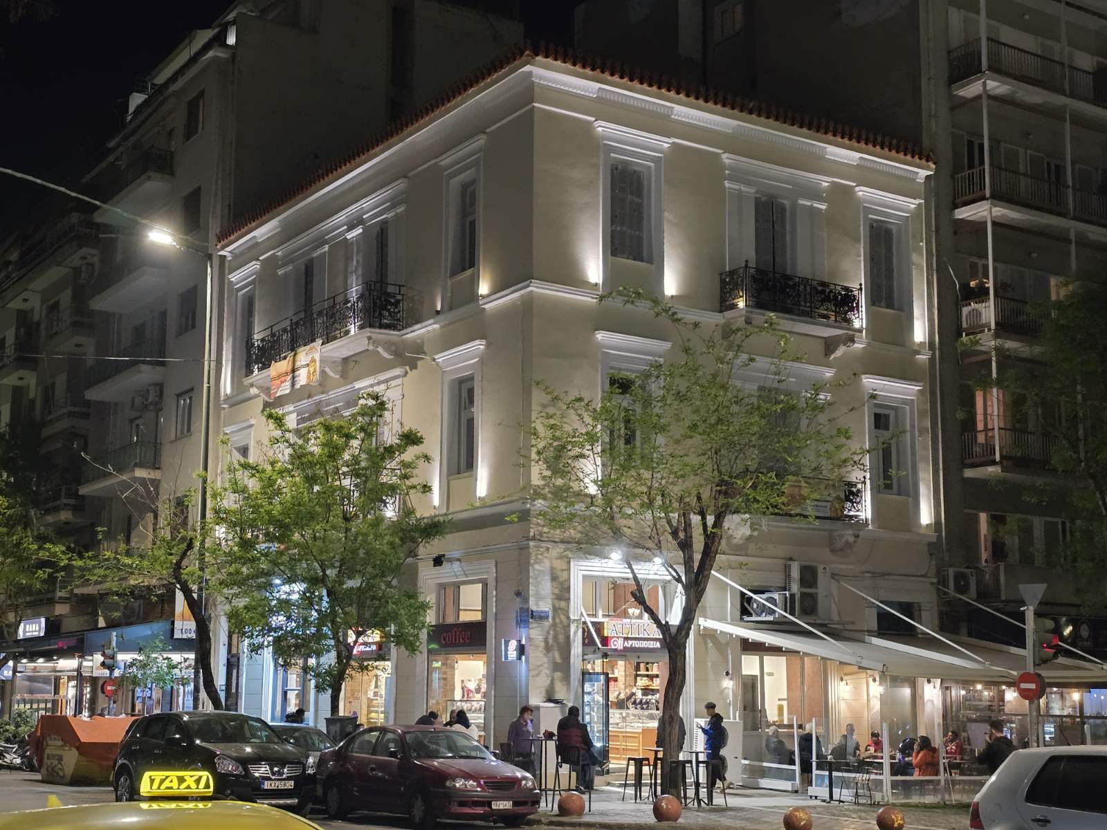 Full Flat 150m2 Victoria Square Cntl Ath. 1’@metro in ΠΛΑΤΕΙΑ ΑΤΤΙΚΗΣ, Athens