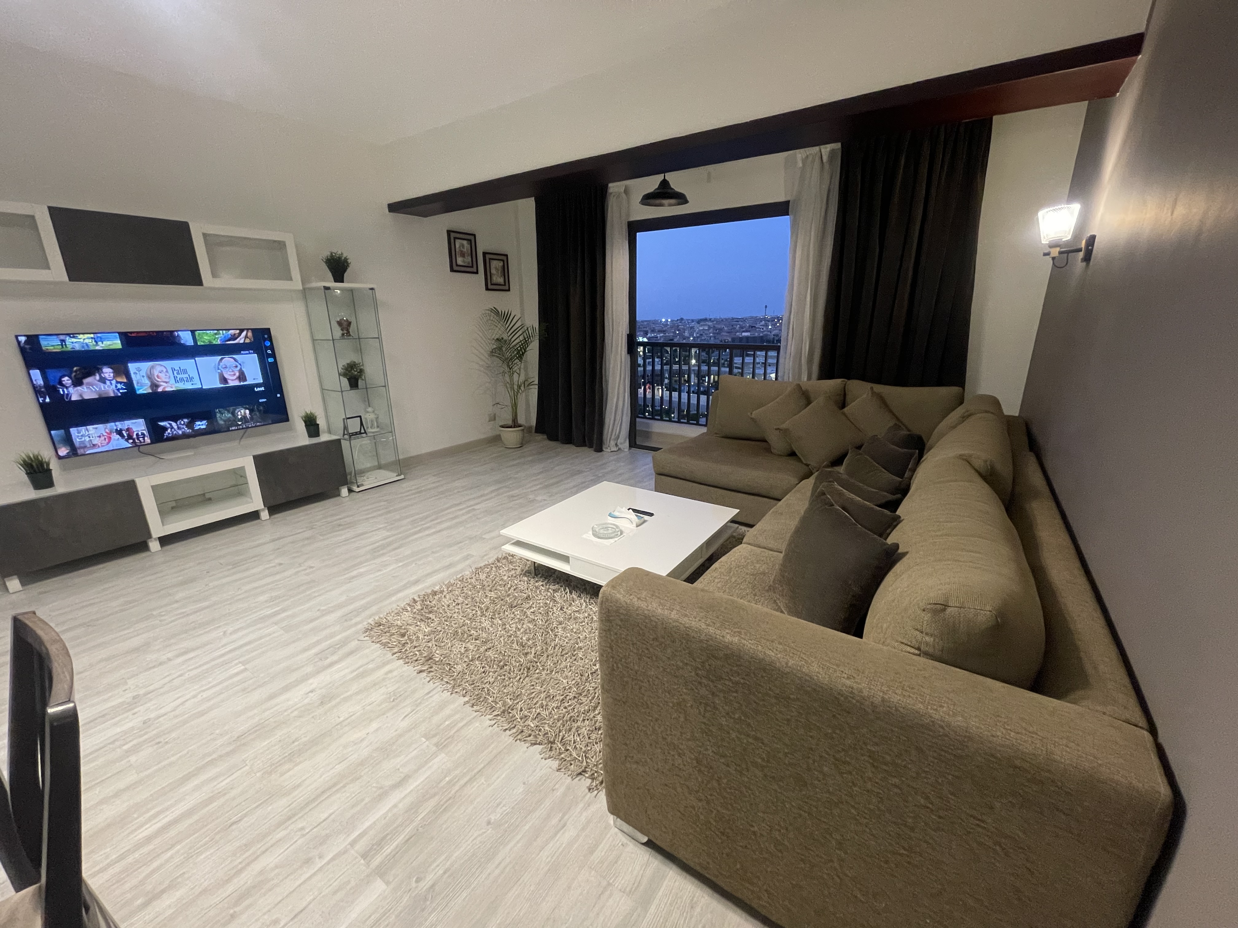 Entire duplex in Nyoum new Cairo&mall& lakes view