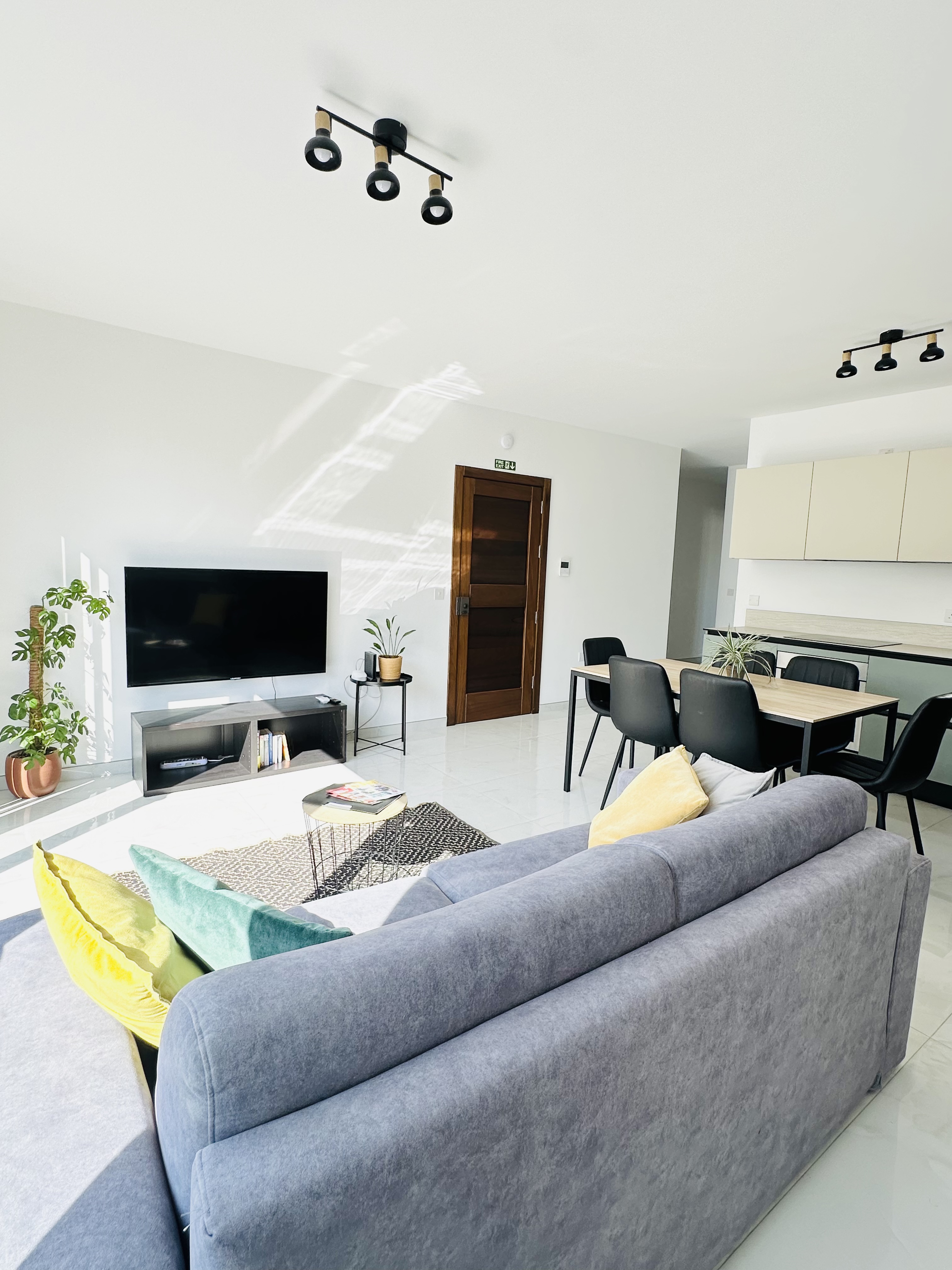 Bright & Spacious 2 Bedroom Penthouse | Sliema