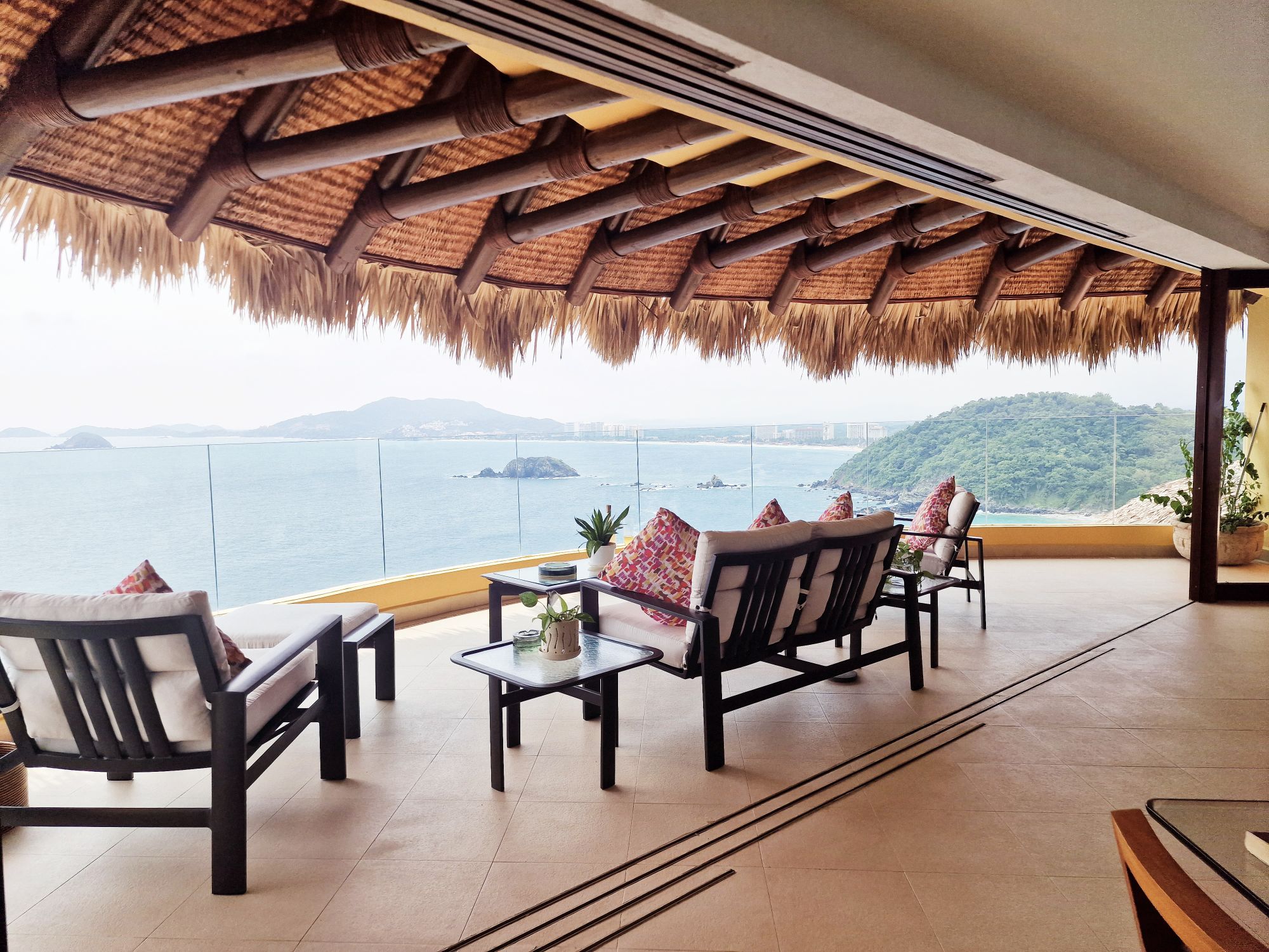 Ocean view apartment