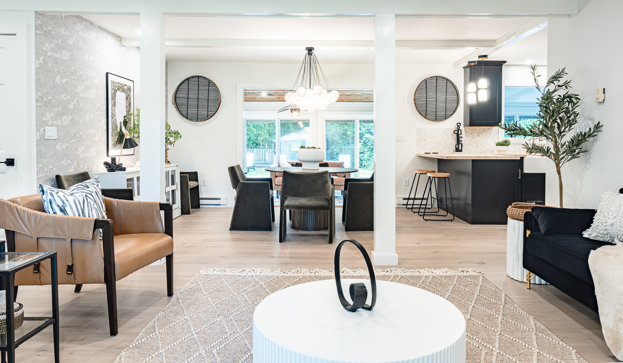 Chic Modern Farmhouse in Rhinebeck