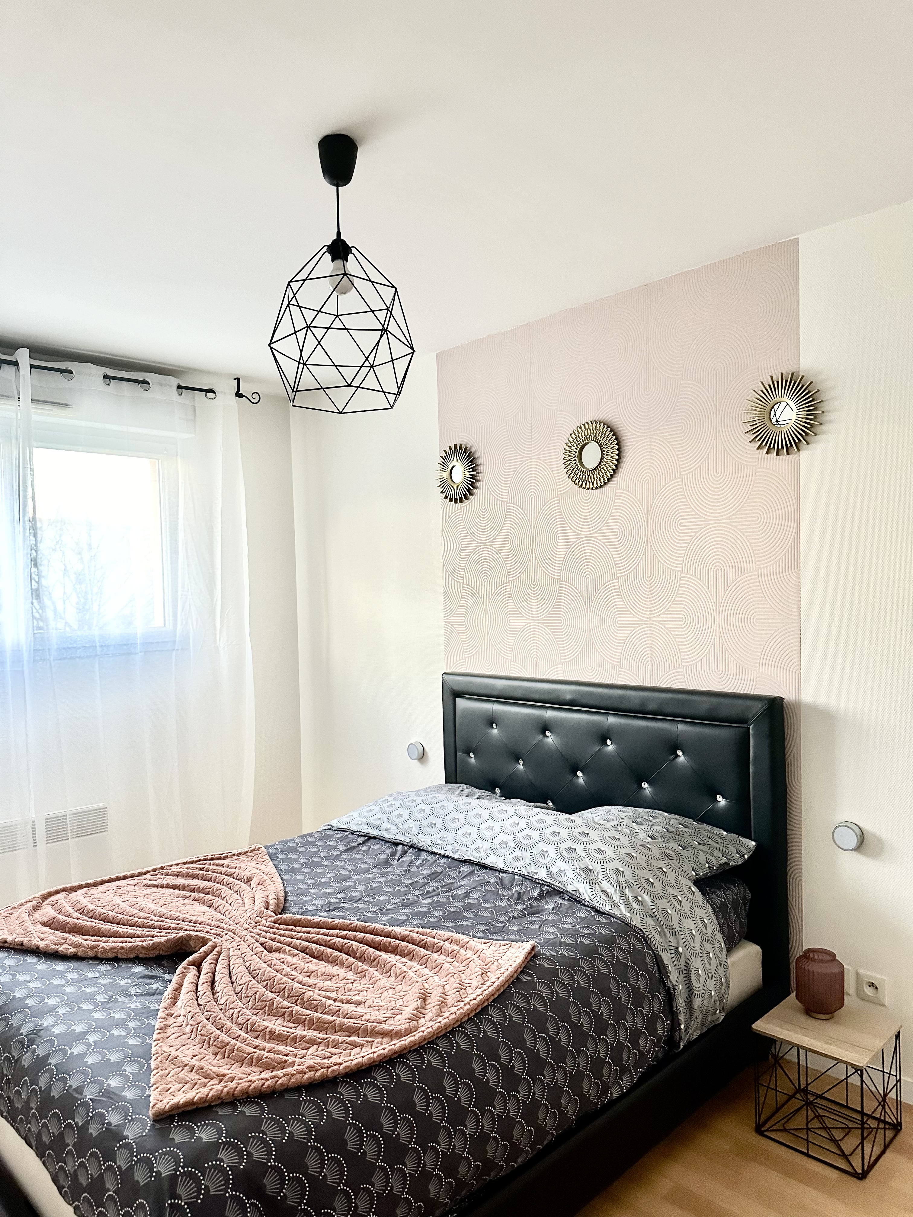 Welcoming- amenities- quiet- spacious