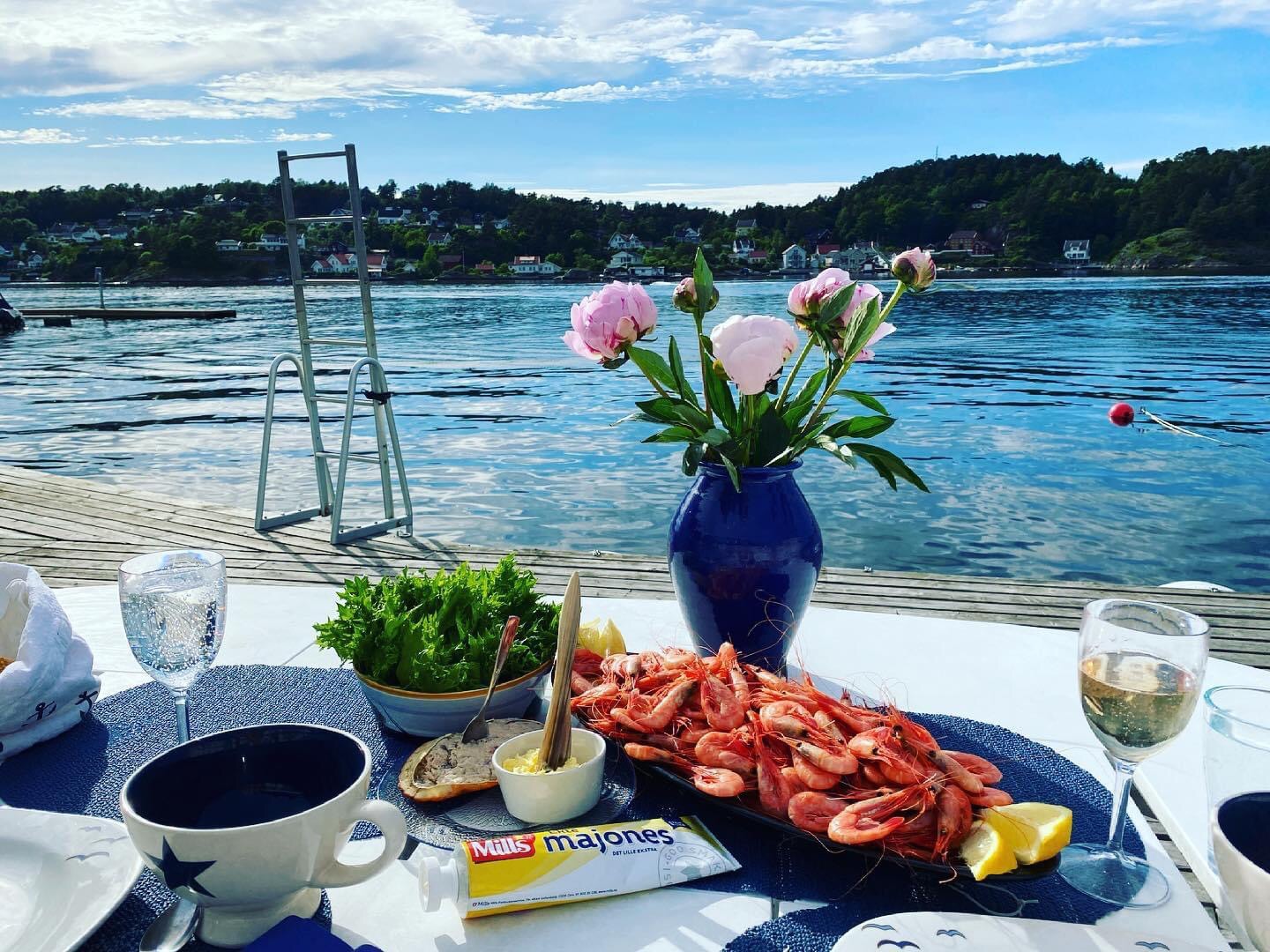 Kongshavn, Tromøy, Apartment wc and shower, dock