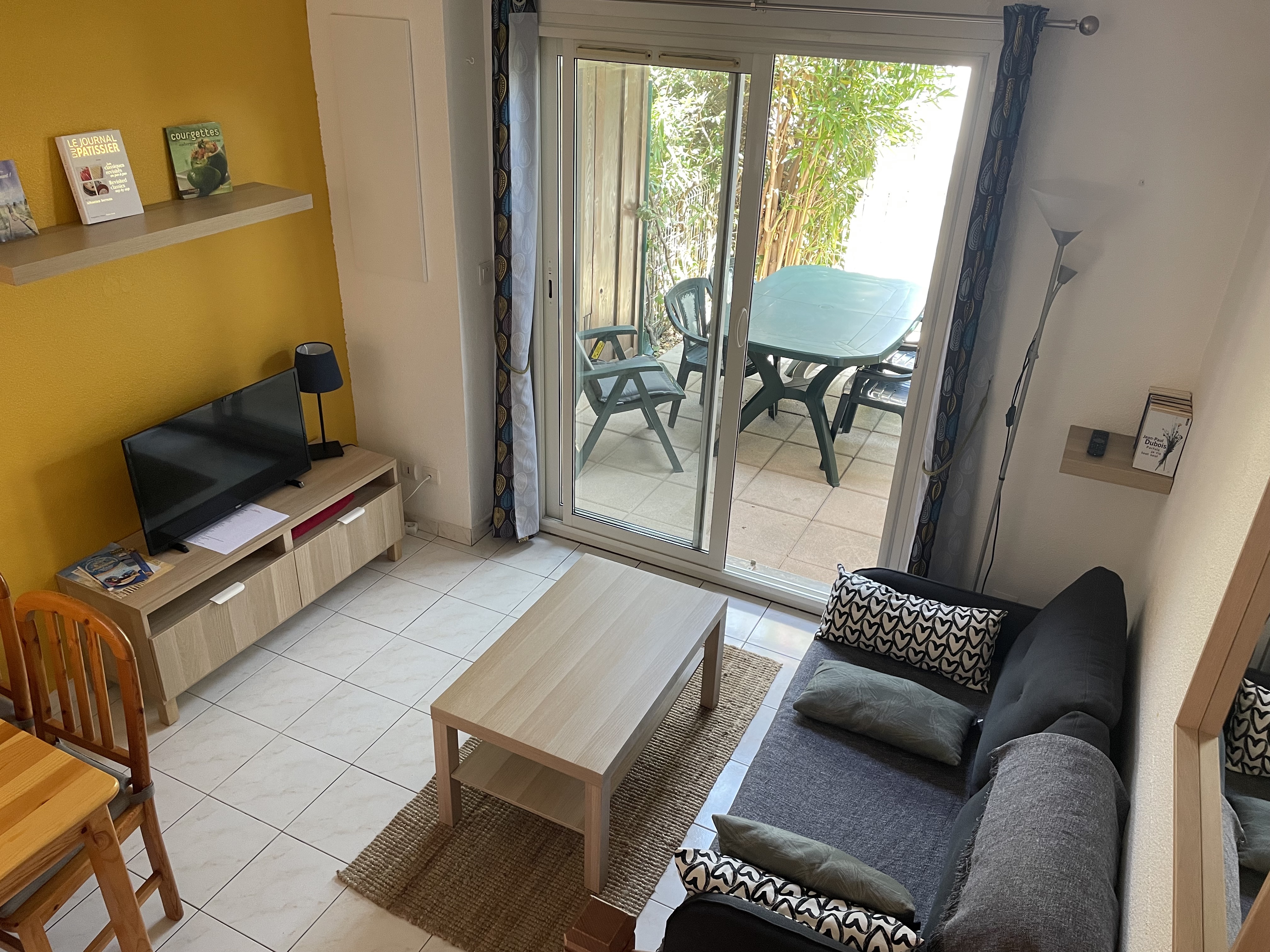 Maisonnette 100m from the beach