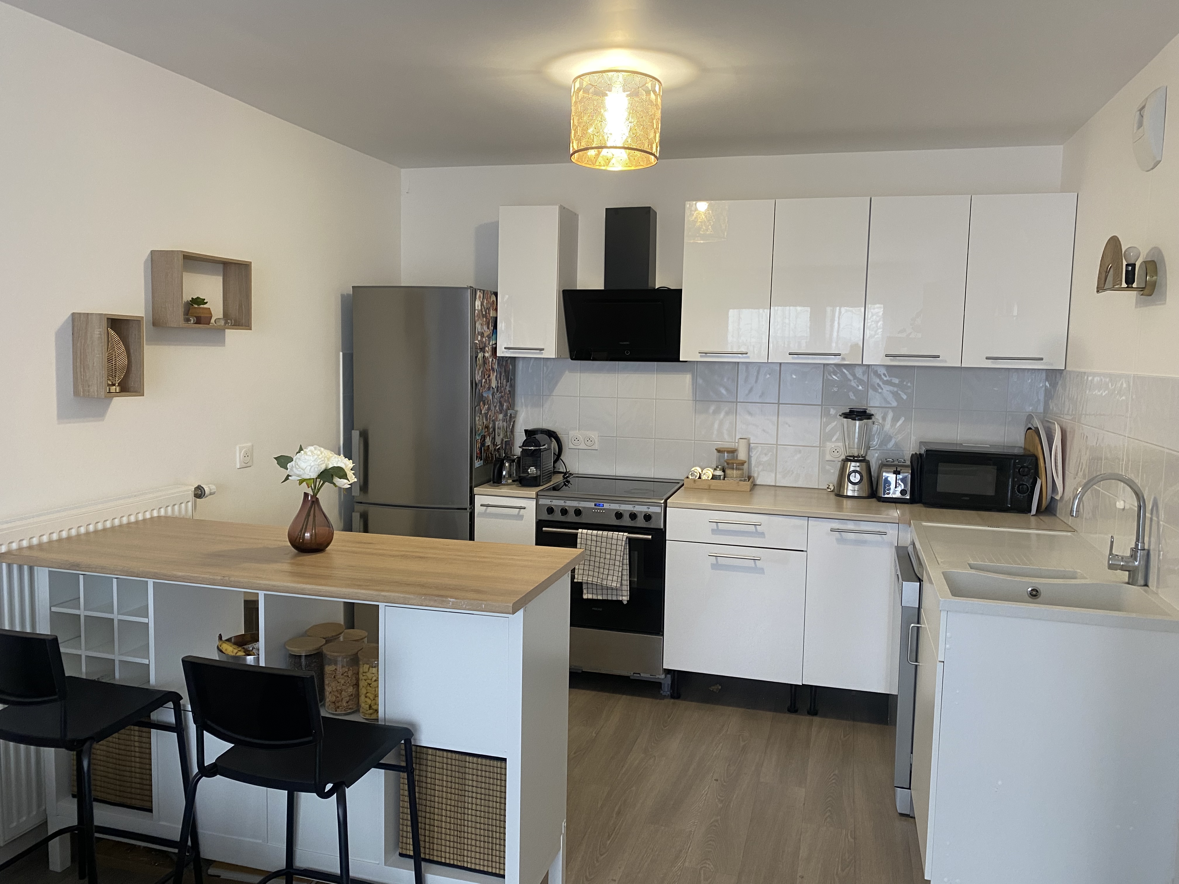 3 rooms, 6 pers-terrace, parking and shops
