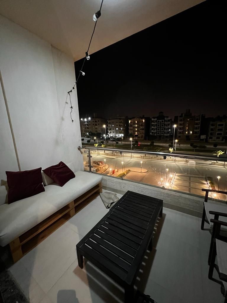 ASAP Cozy 1-Bed, AUC, Open View,  24/7 Security