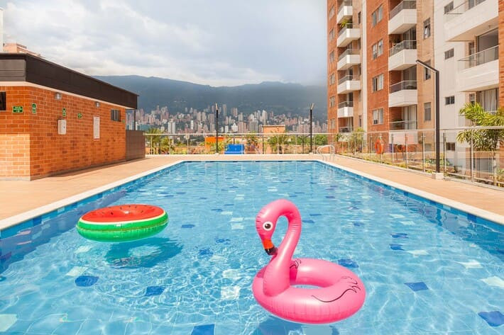 Luxury Apt Near Poblado+3 Rooms+Safe Resort Style