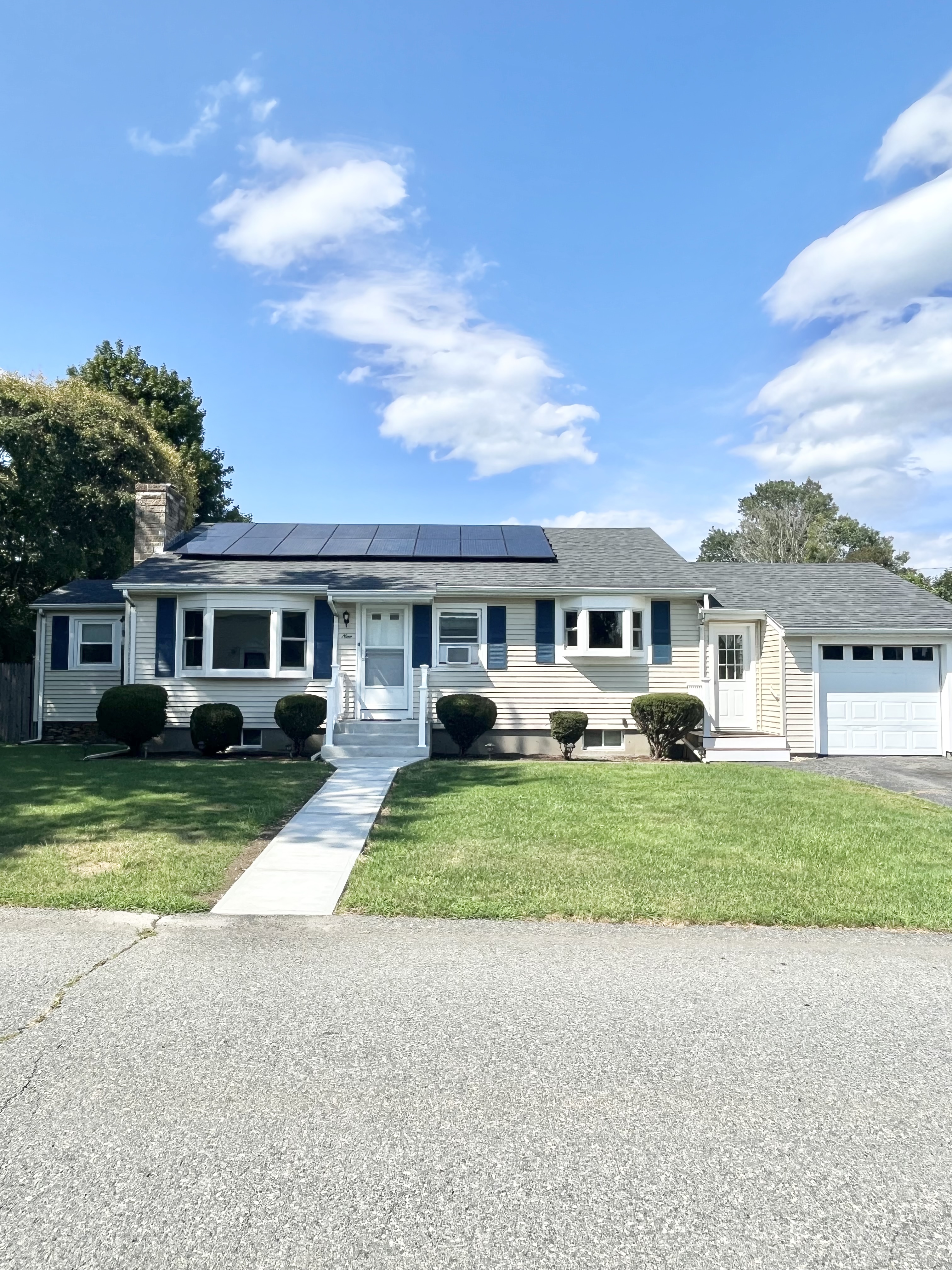 Middletown/Newport Cozy Ranch