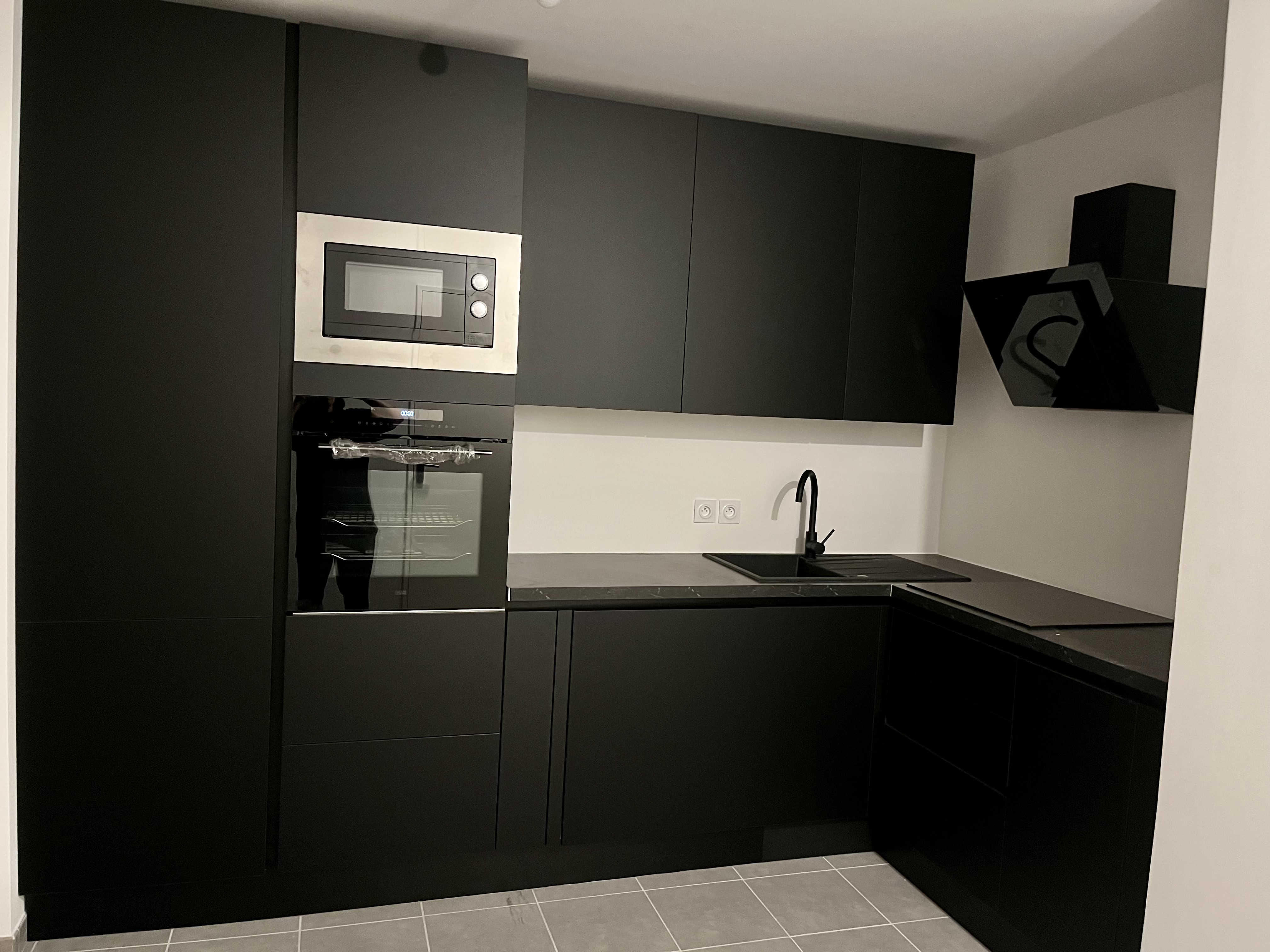 new furnished apartment T2€ 70/night