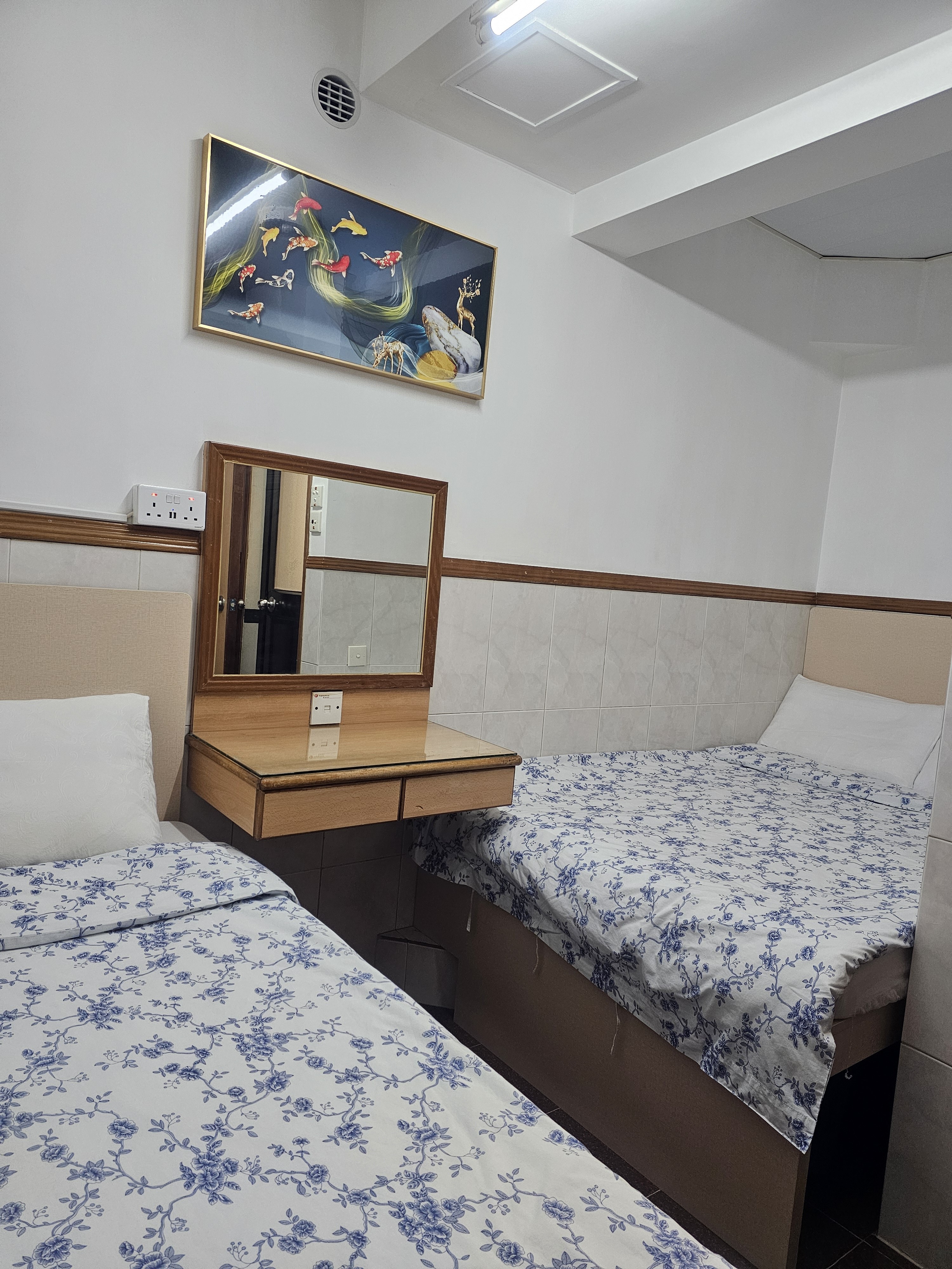 [6A] Triple Room in Kowloon