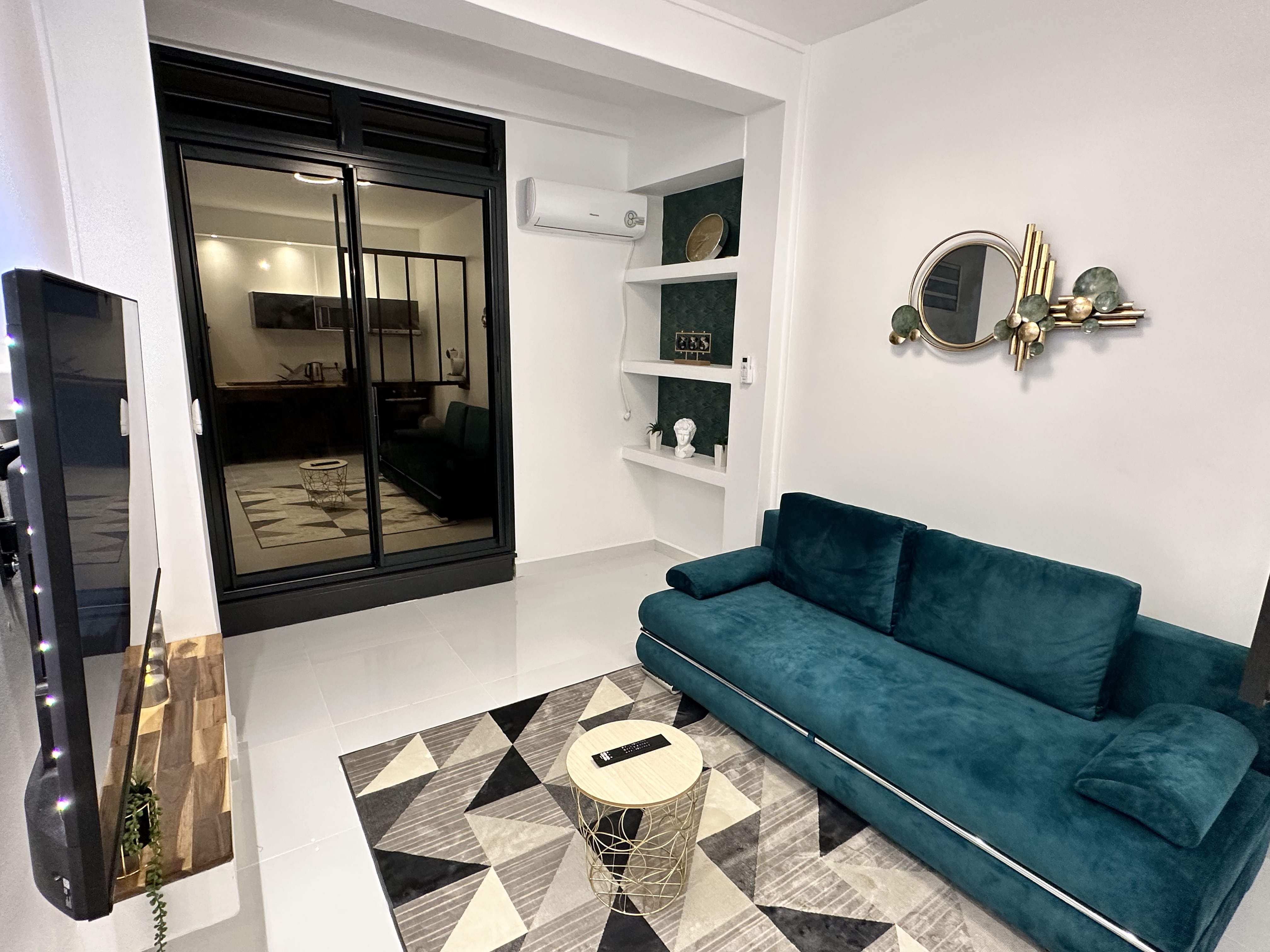 *Venus* apparently 2 bedrooms