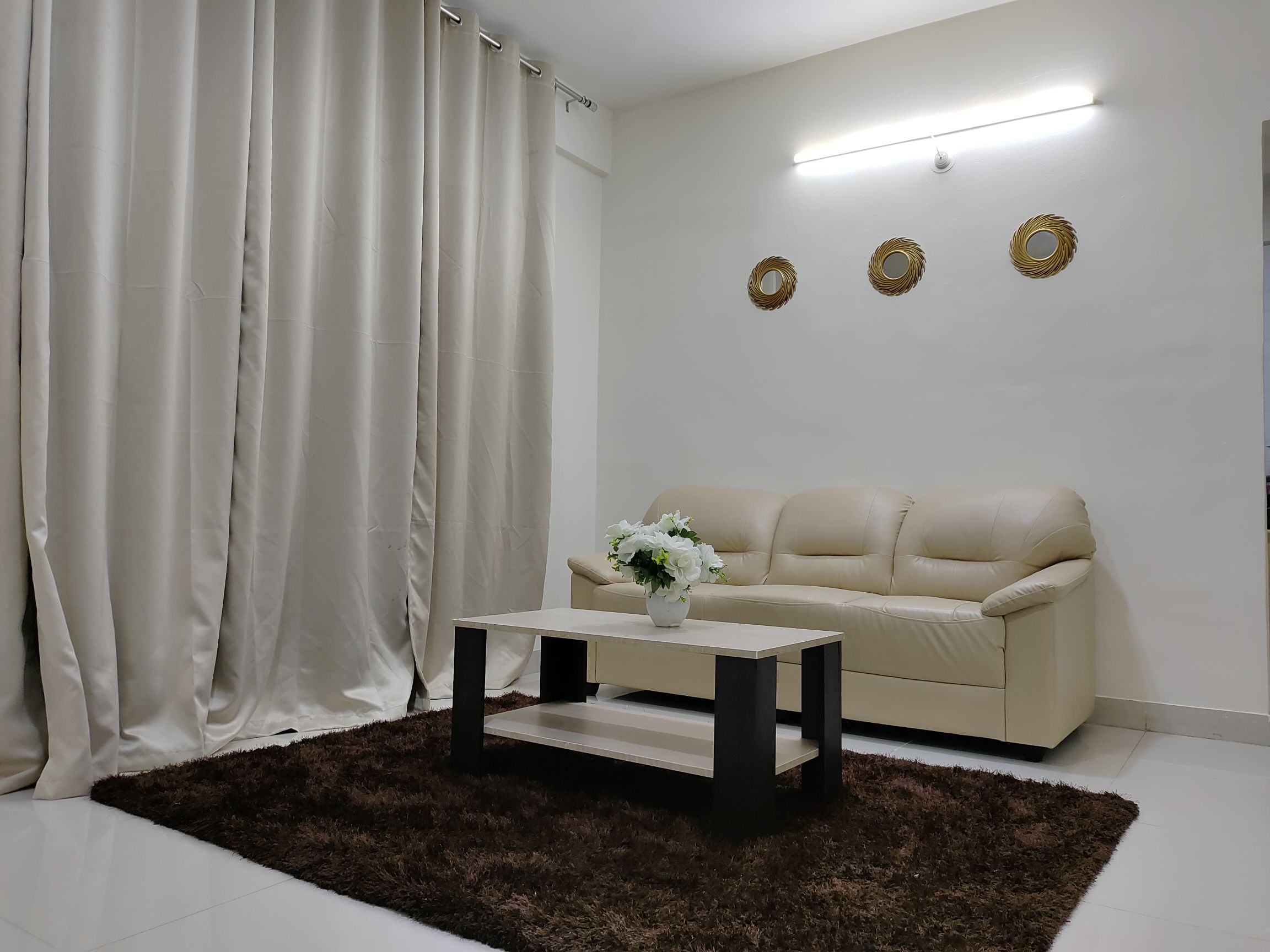 1BHK #302 Feel At Home Netflix & High Speed Net