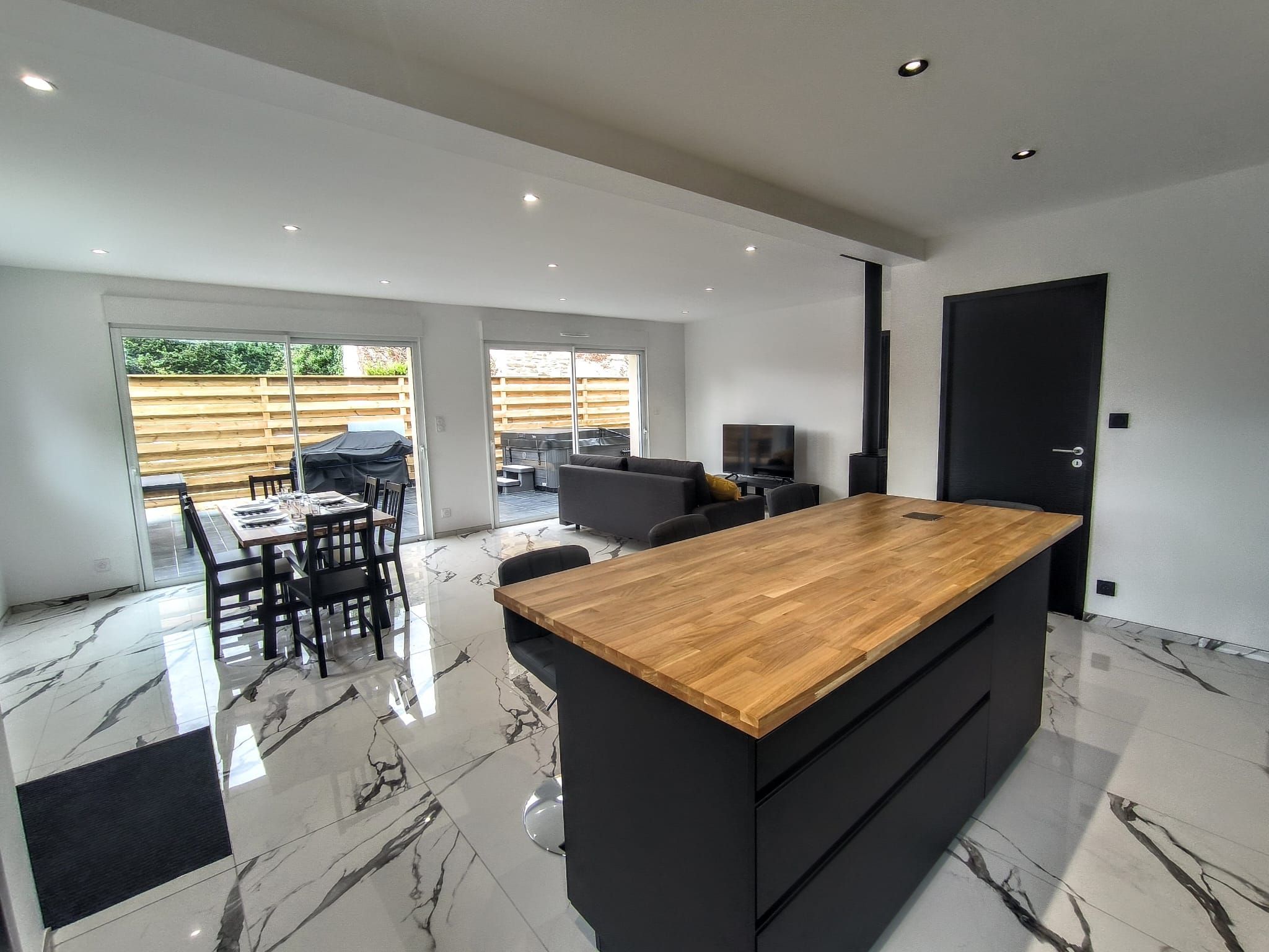 Villa 900m from the beaches
