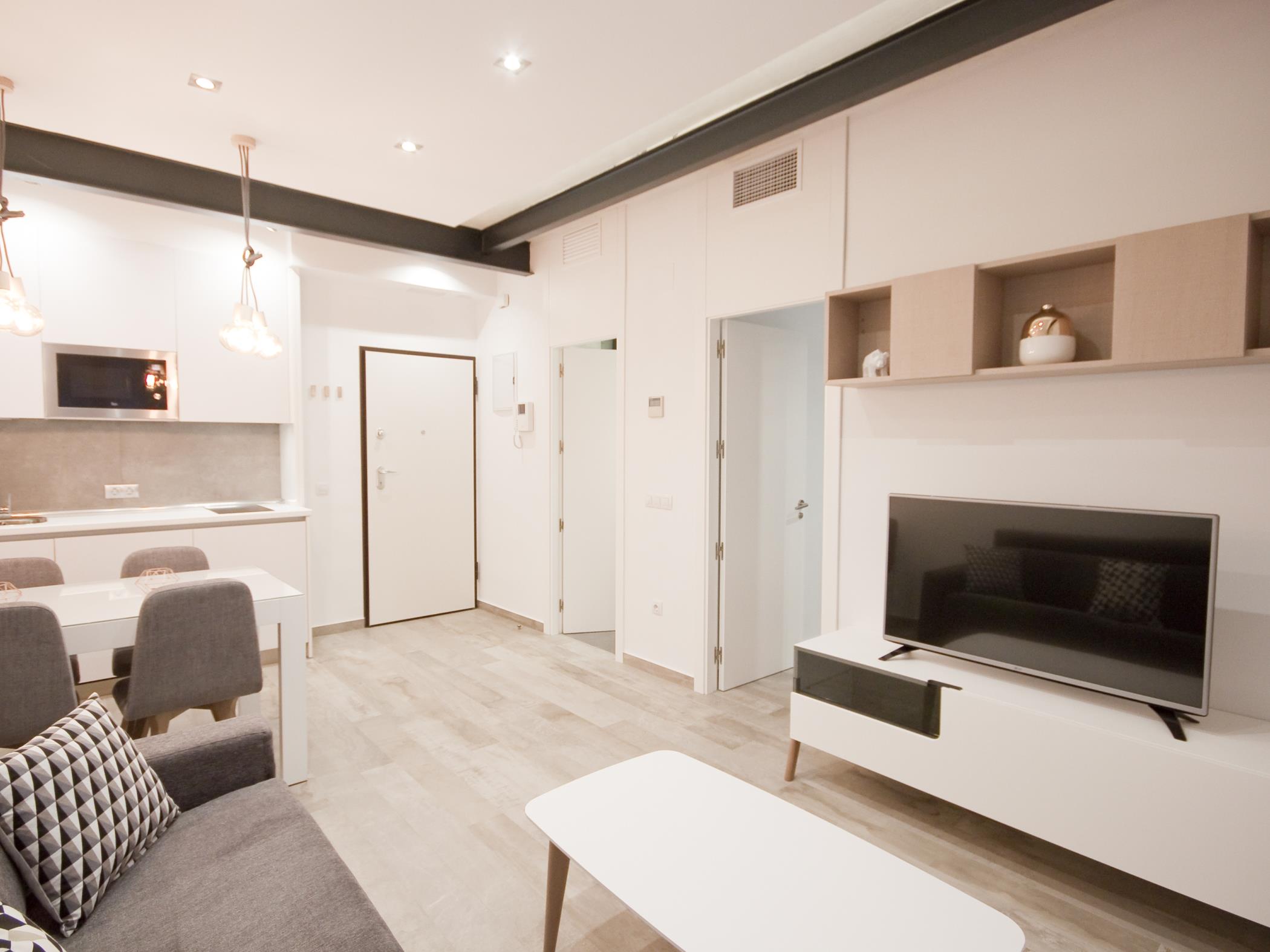 Deluxe & brand new apartment in Sol