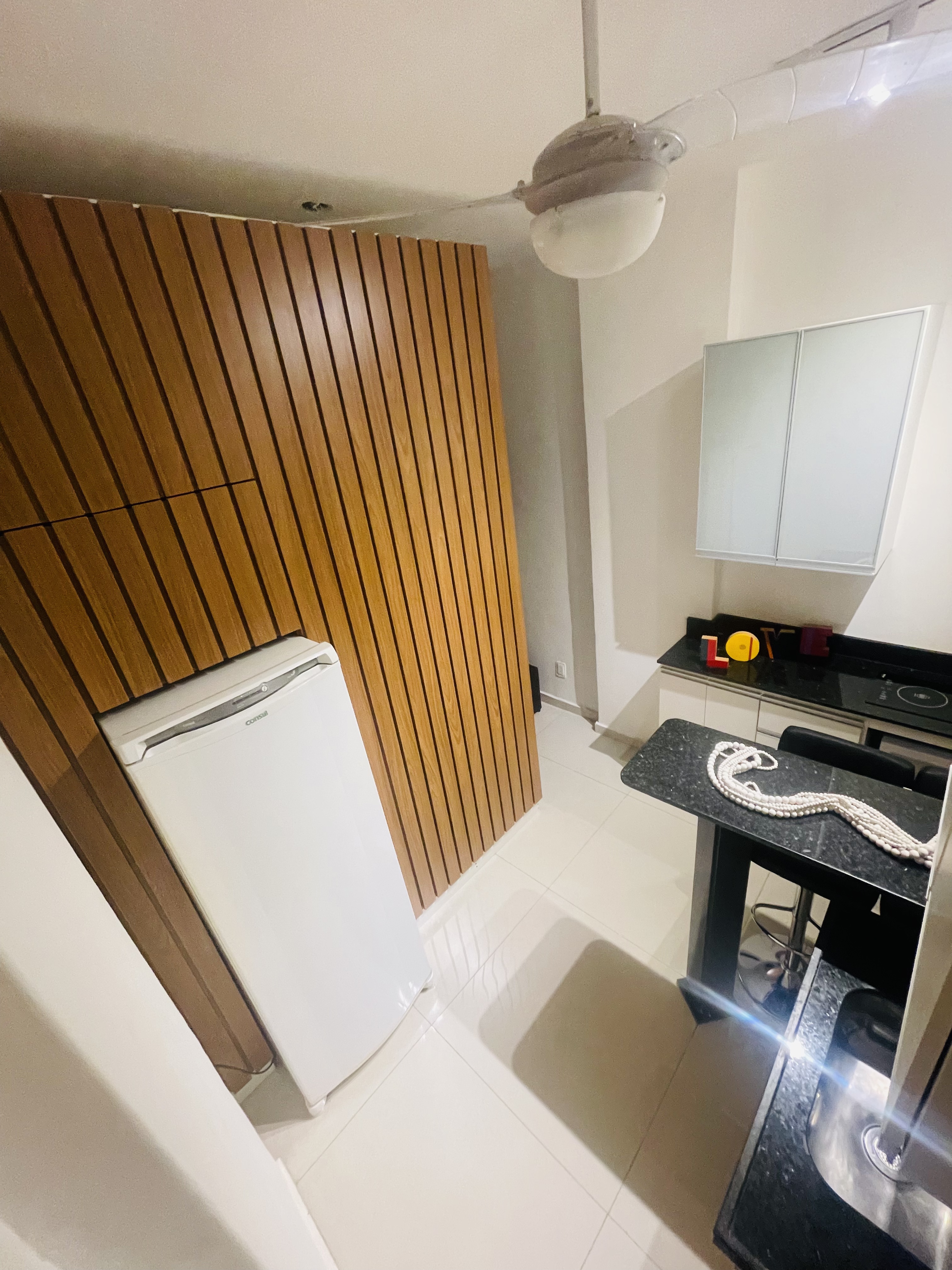 Studio aconchegante a 3 min da praia e metrô