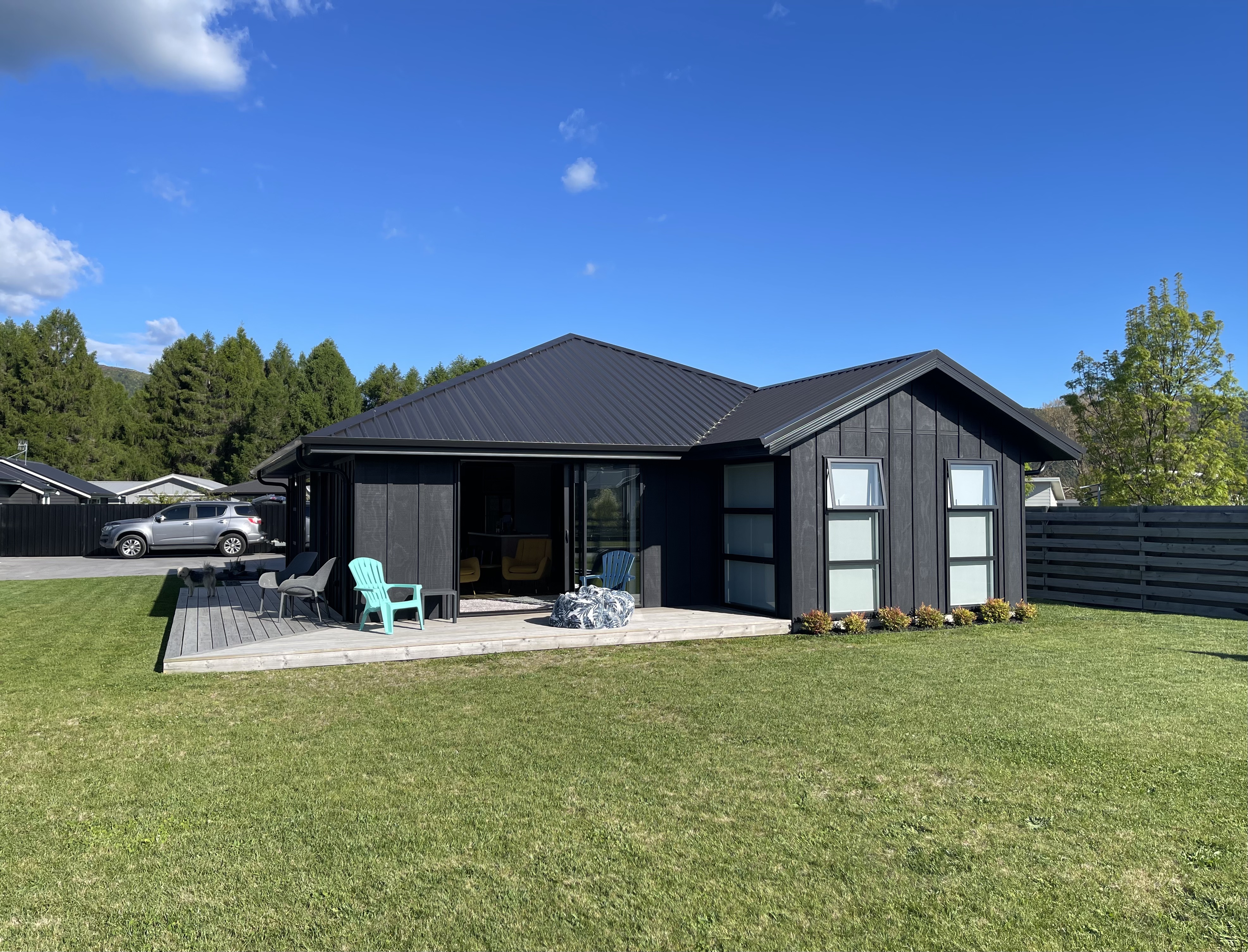 Warm sunny home in Kinloch - perfect for families