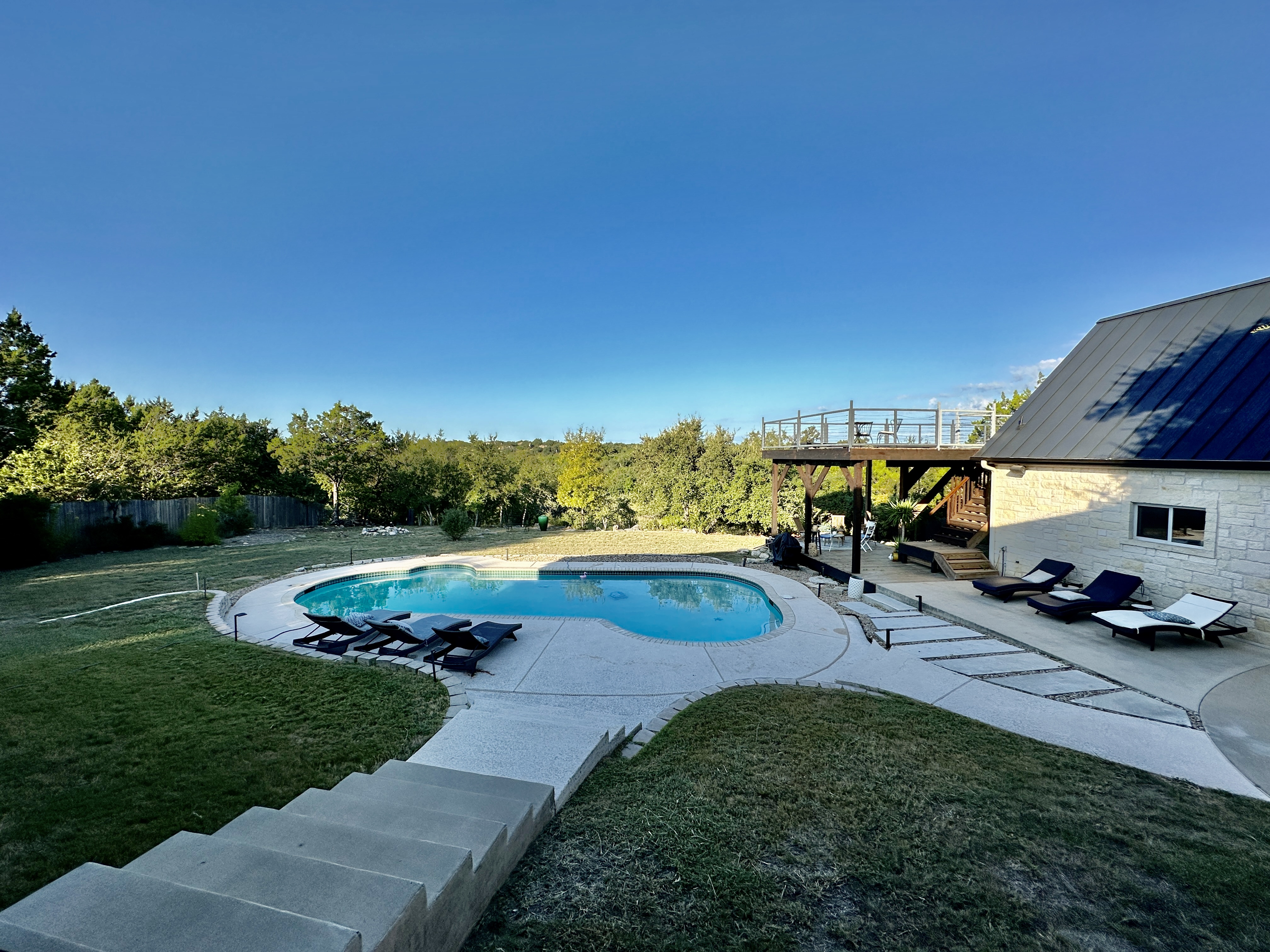 ATX - Hills, Pool, Deck, Views, Stars, Wildlife in 78737, Austin