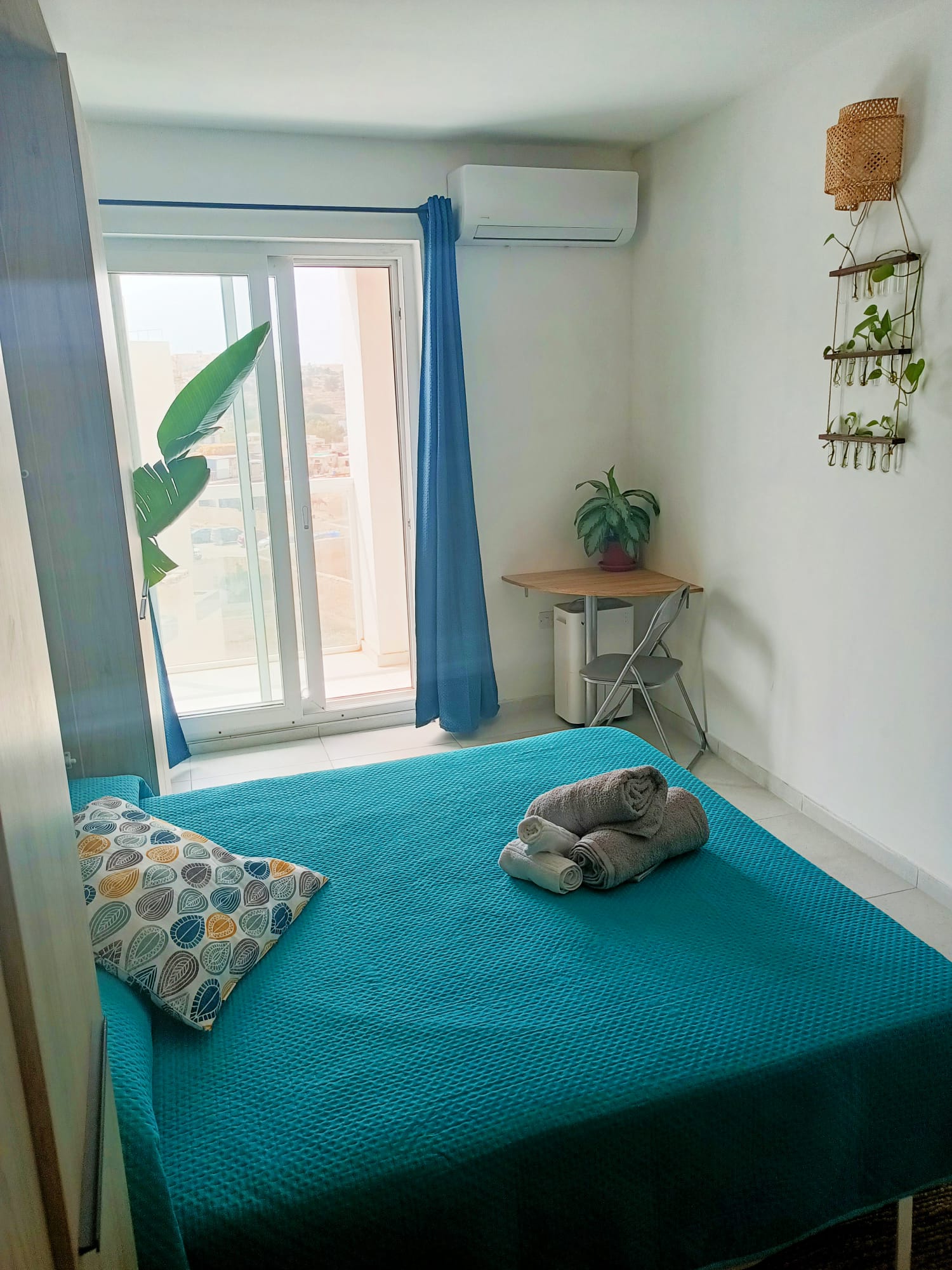 Comfy room with private bathroom (Ensuite)