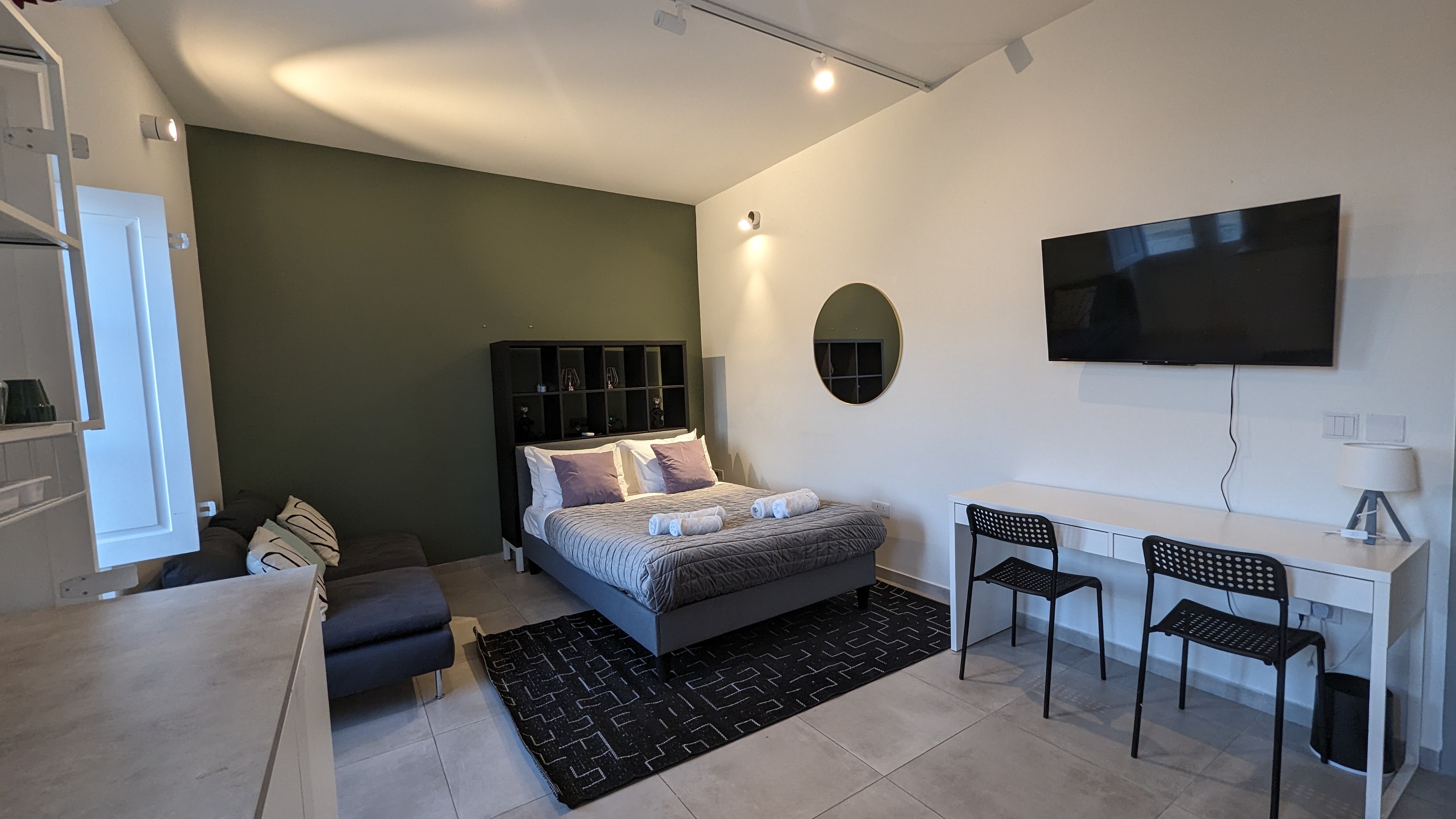3rd Floor Studio with Balcony KNR Bormla