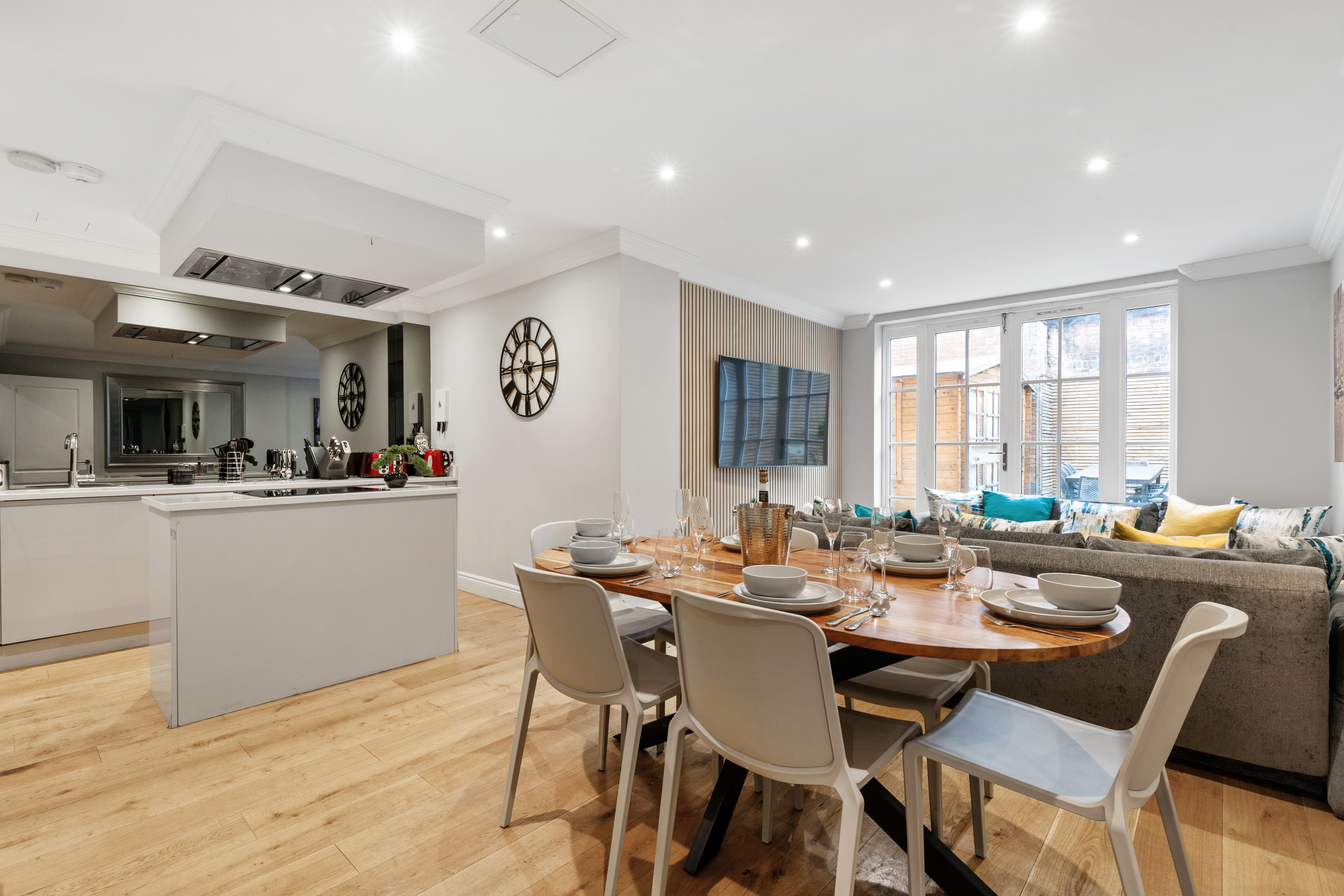 LUXURY DUPLEX IN NEW DEVELOPMENT