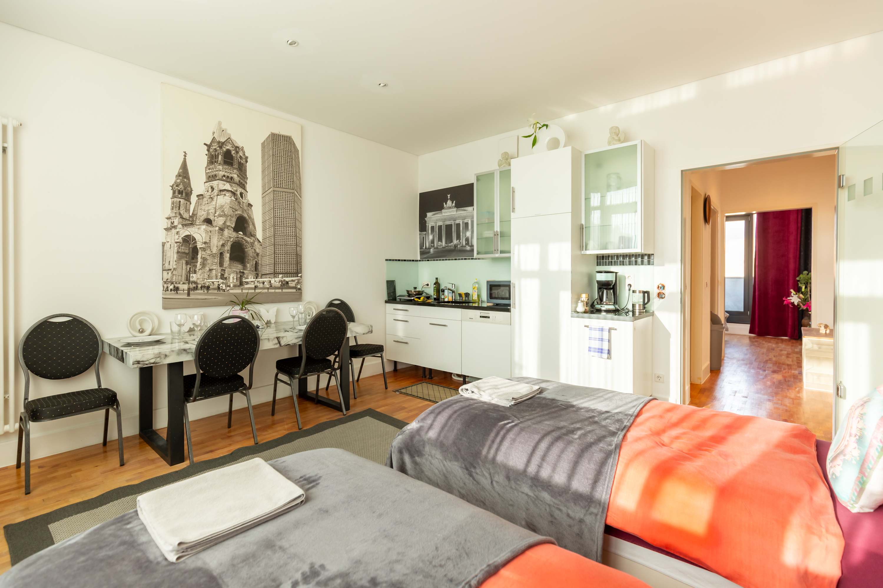 2rs apt in the best city location - Alexanderplatz