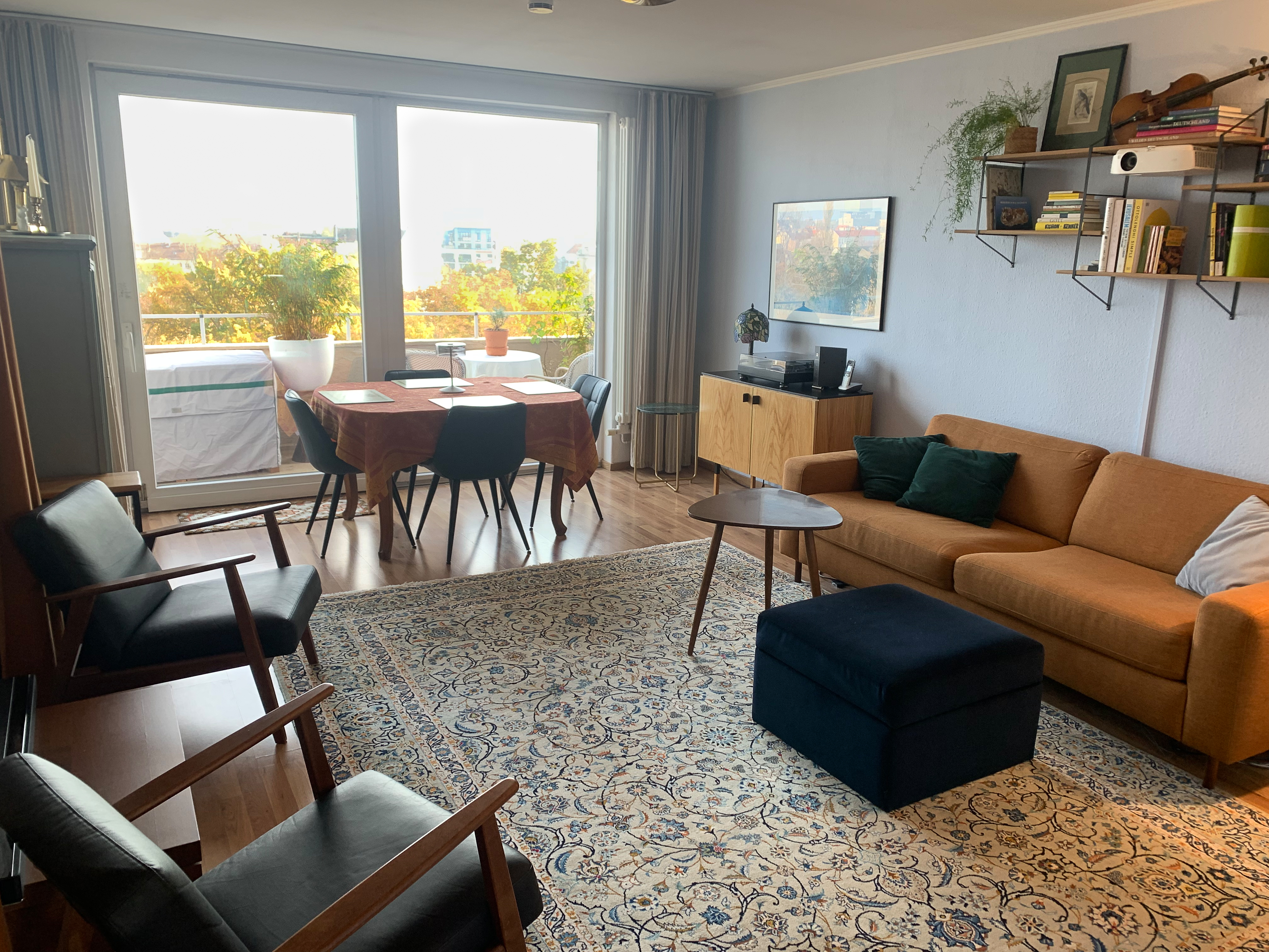 Apartment in Kreuzberg with beautiful view in südliche Luisenstadt, Berlin