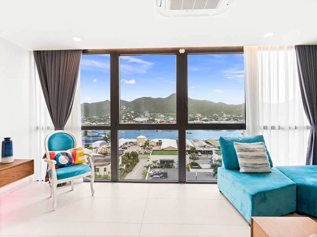 A137 - Bright 2 Bedroom Apartment With Lagoon View