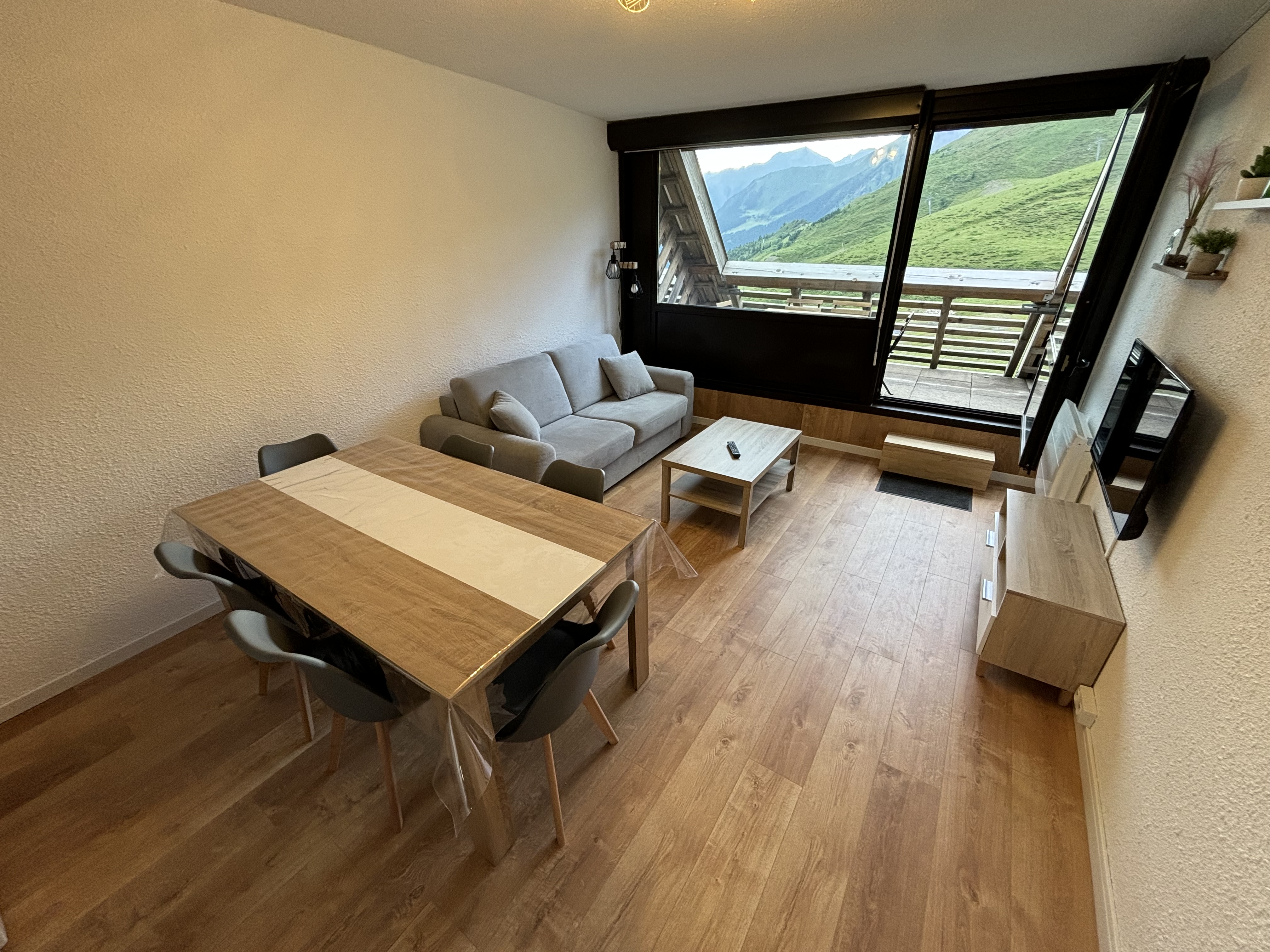 Studio Apartment in Piau Engaly Cantoural