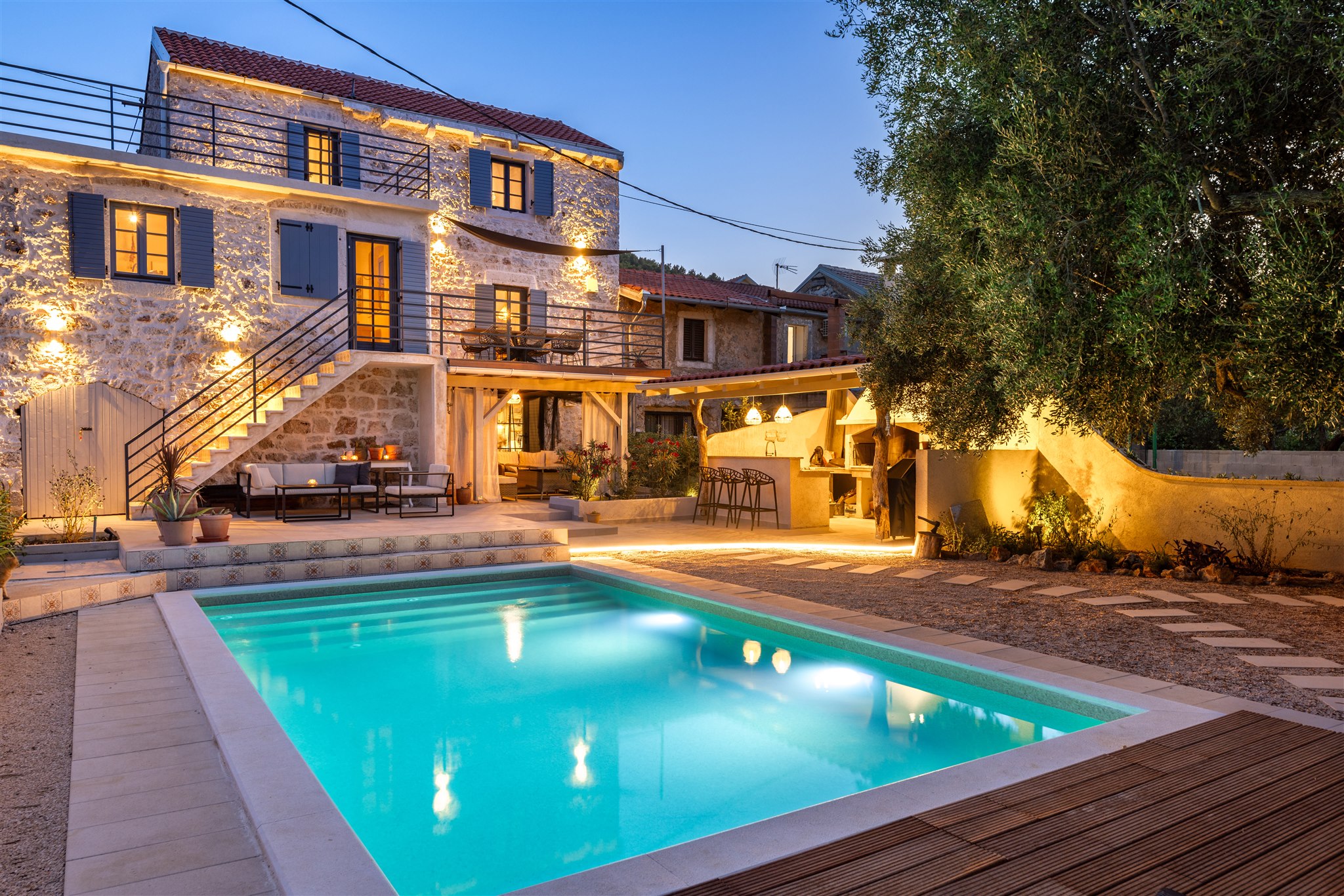 洋楽 PETRE INSPIRESCU,Loco Dice,Ricardo Villa Villa pero - Home of an artist - Villas for Rent in Ždrelac, Zadar